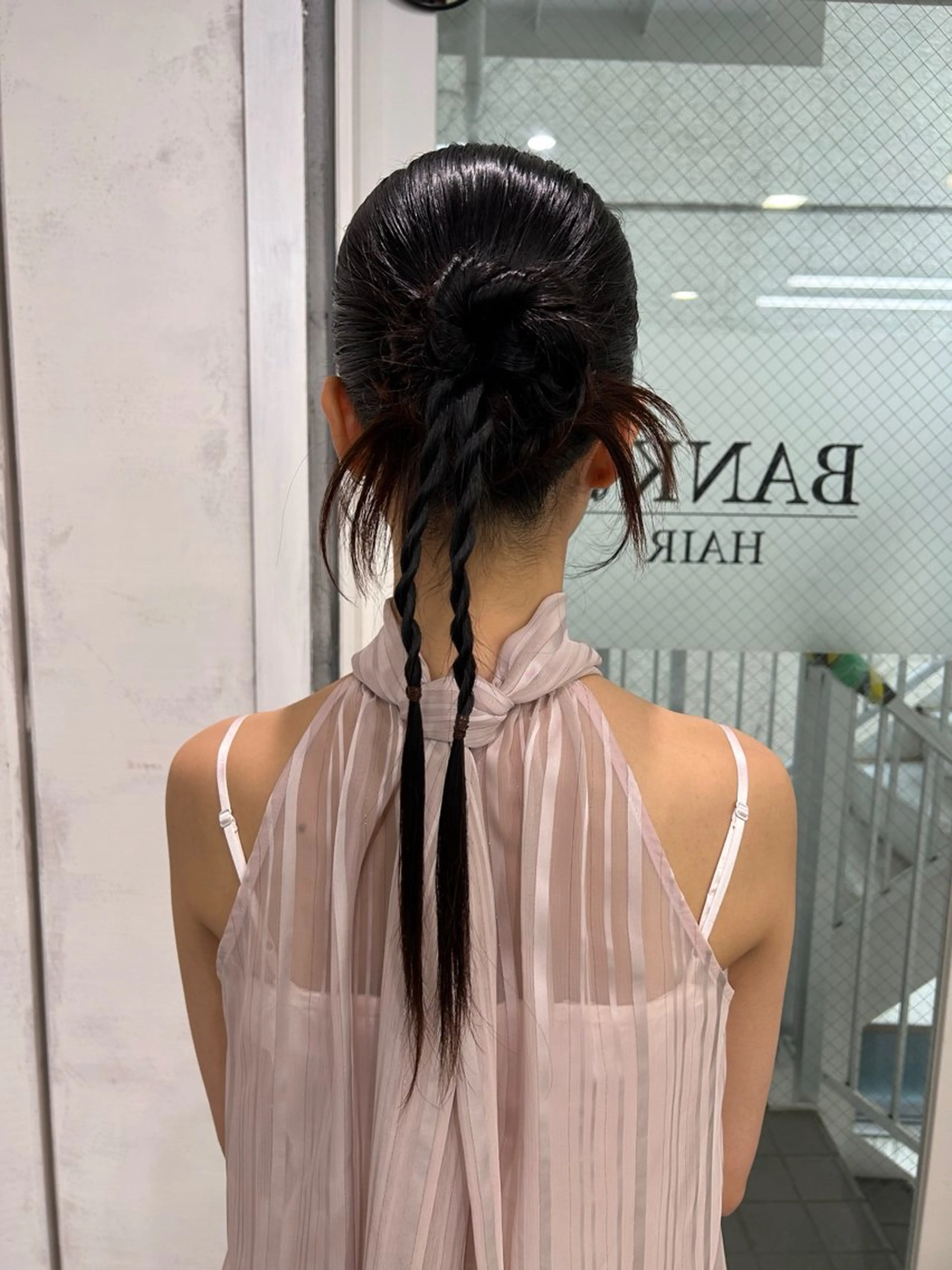 ヘアアレンジ 透明感カラー・ 髪質改善🩵イケダのヘアスタイル