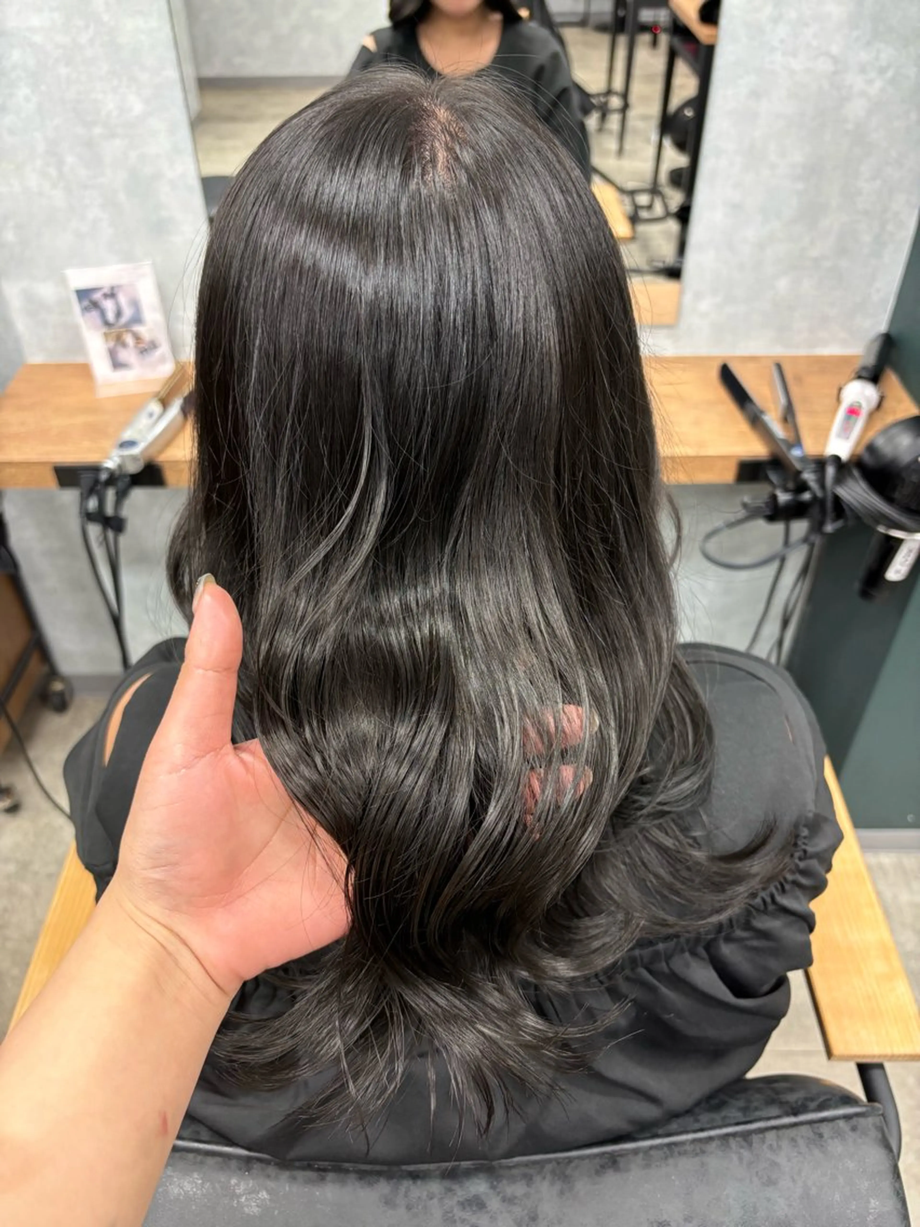 ロング momoka ⠀のヘアスタイル