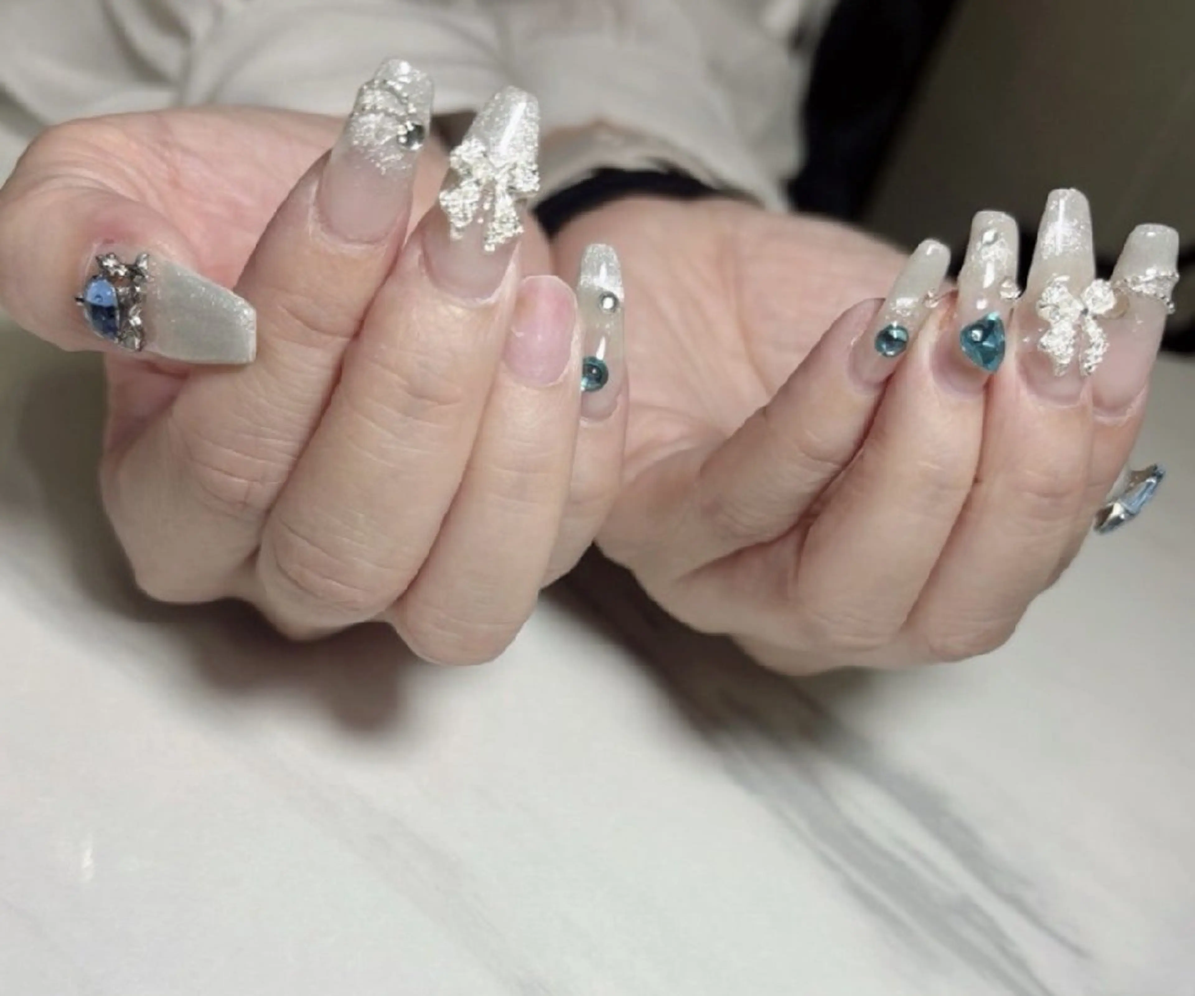 ネイル エクラ所属・Èclat エクラのネイルデザイン