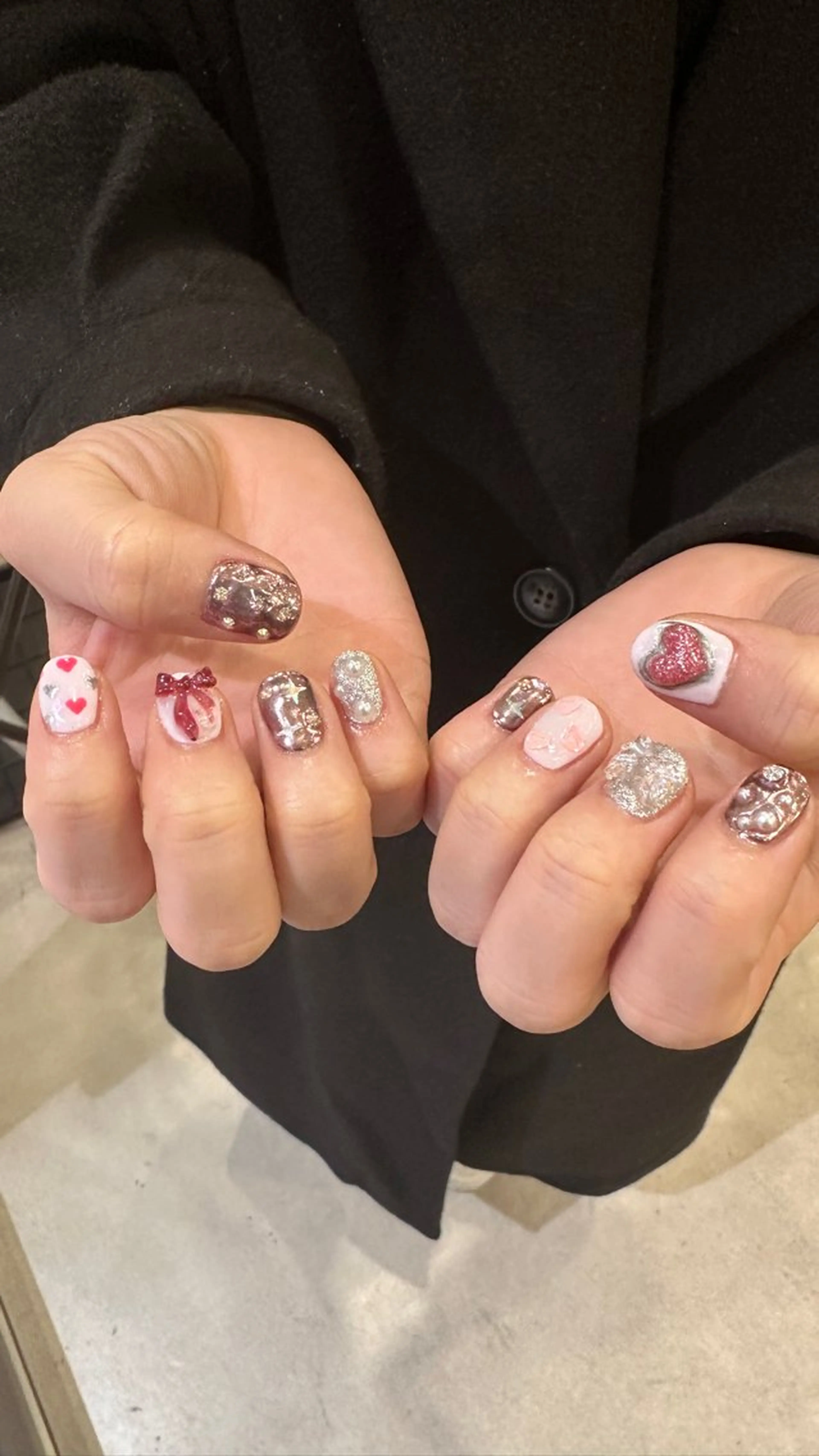 ネイル ハンドネイル 👽個性派ネイル🎀 komachiのヘアスタイル