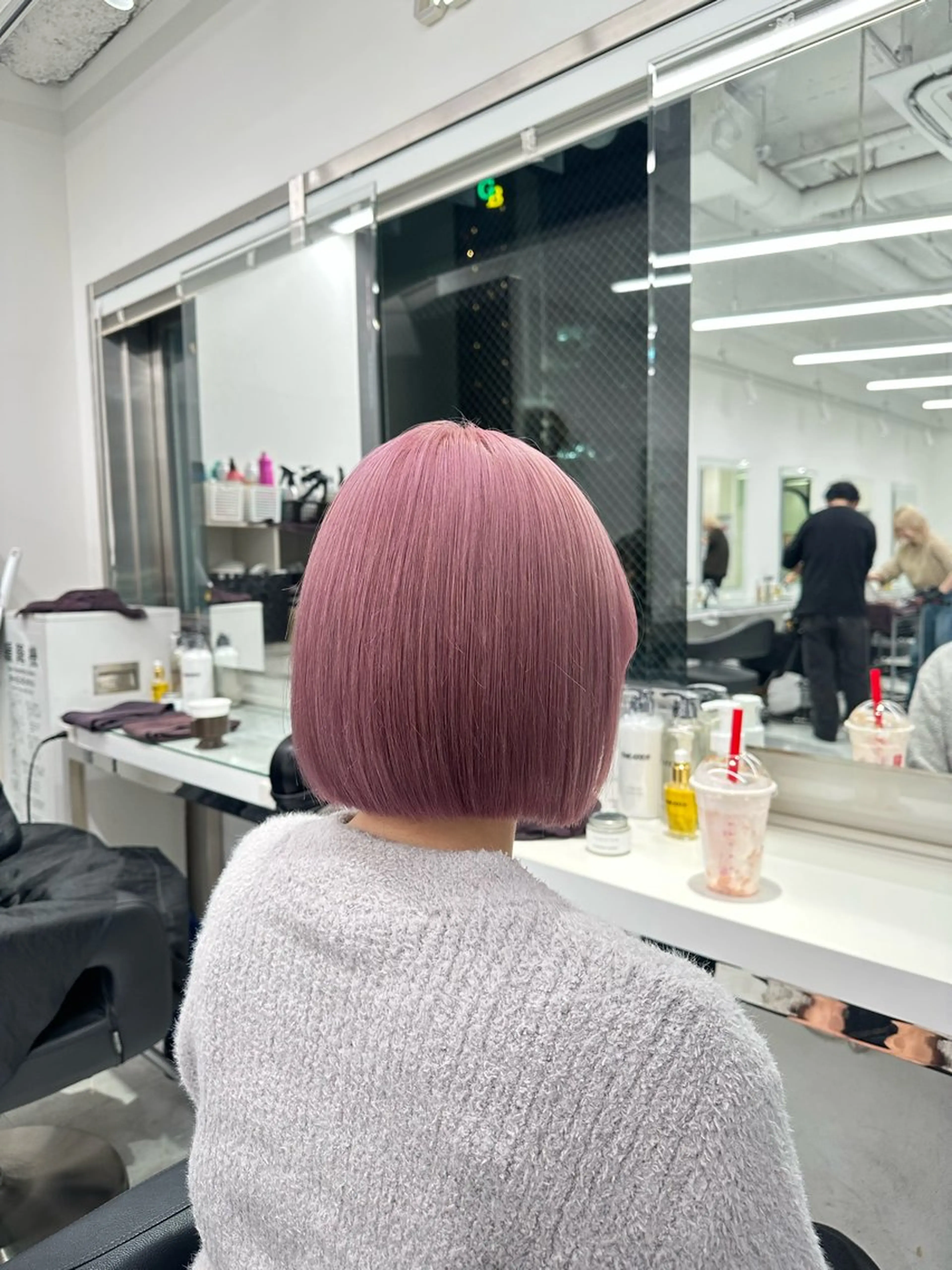ミディアム カラー ヘアカラー トリートメント ヘッドスパ ヘアセット ❄最強かわいいカラー ❄️MINA❄️のヘアスタイル