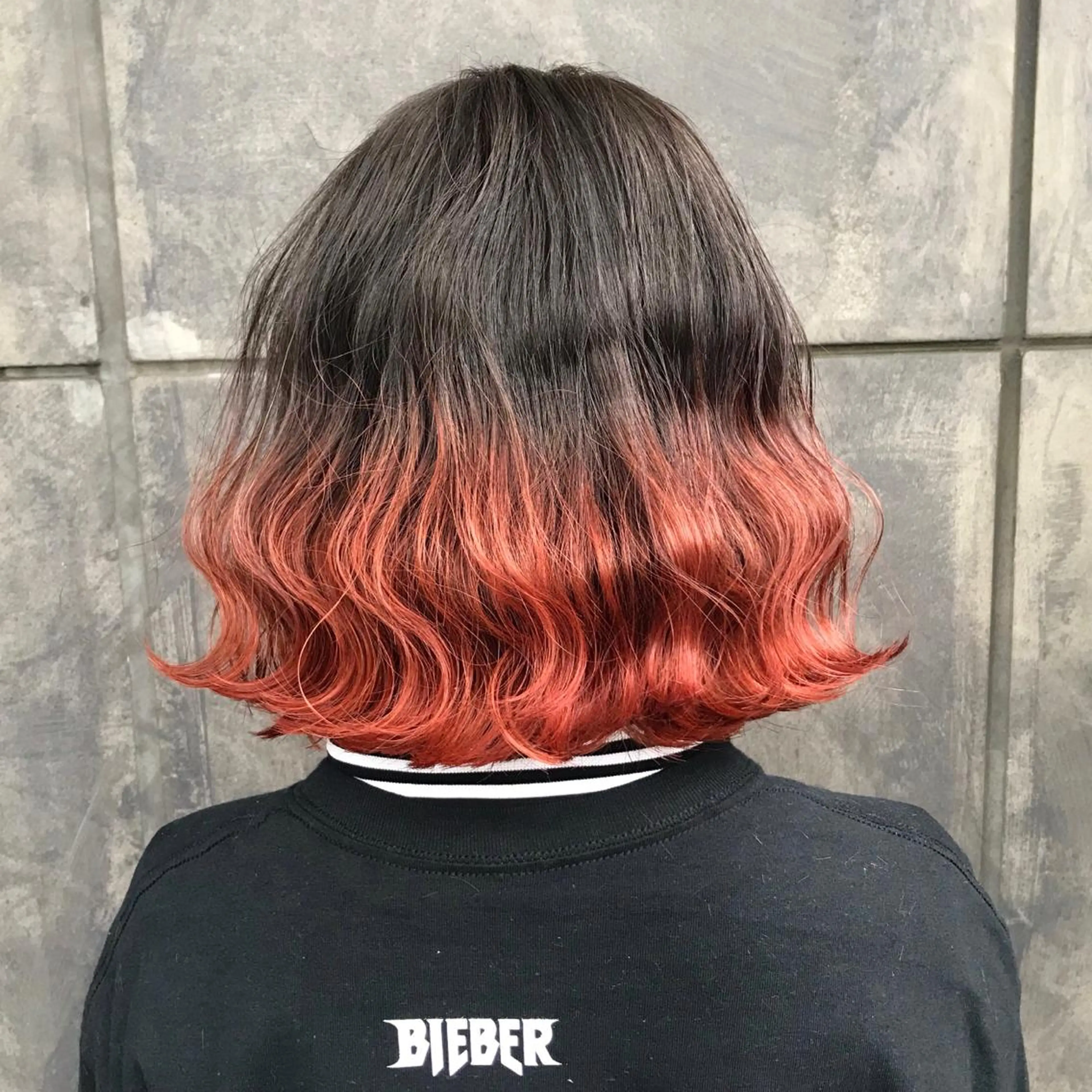 ショート カラー ブリーチ グラデーションカラー オレンジ サロウィン所属・K-POP好き美容師 🇰🇷Kai.Yのヘアスタイル