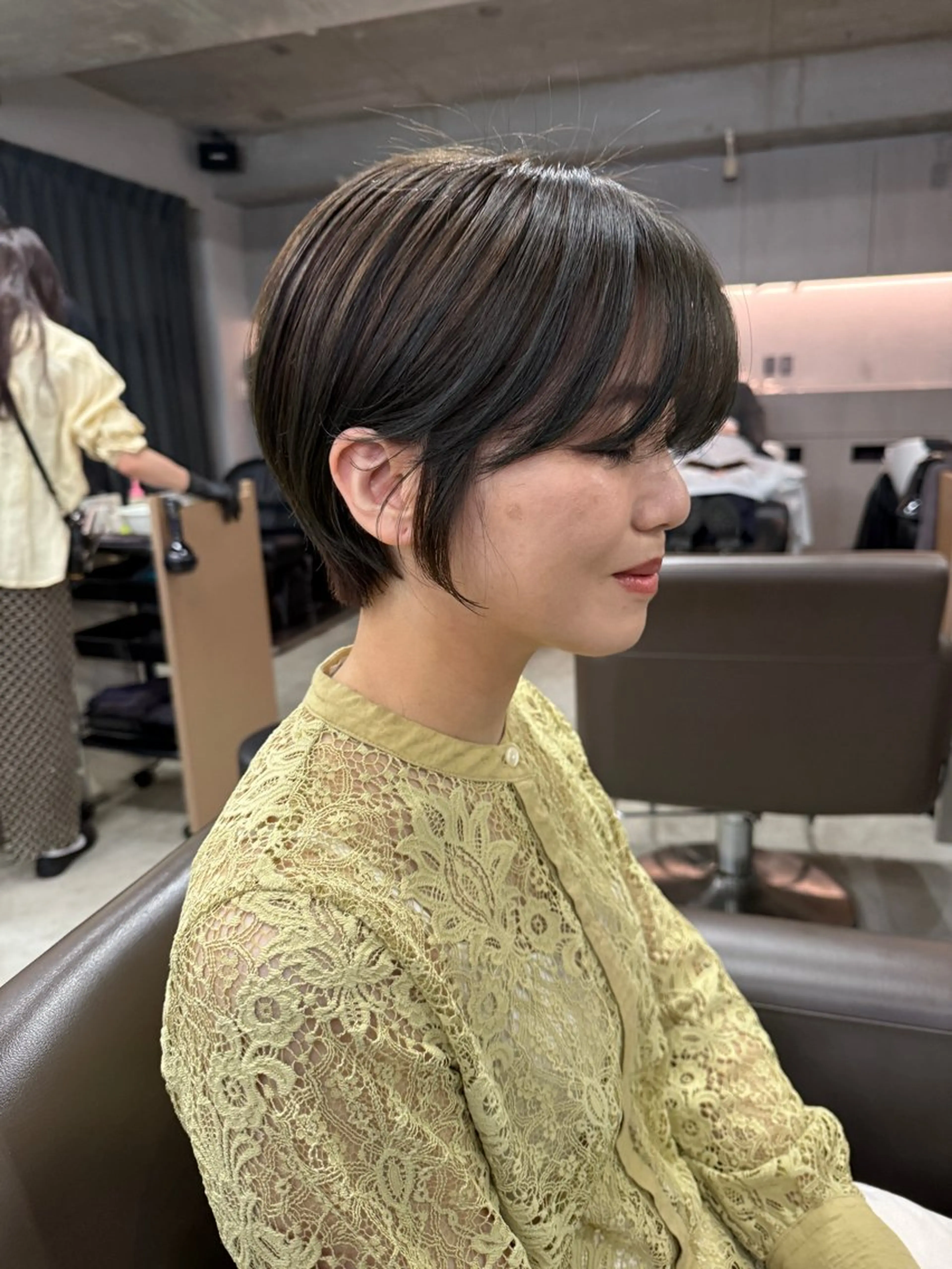 ショート カラー カット ヘアカラー トリートメント 表参道/赤み無し 透明感 colorのヘアスタイル