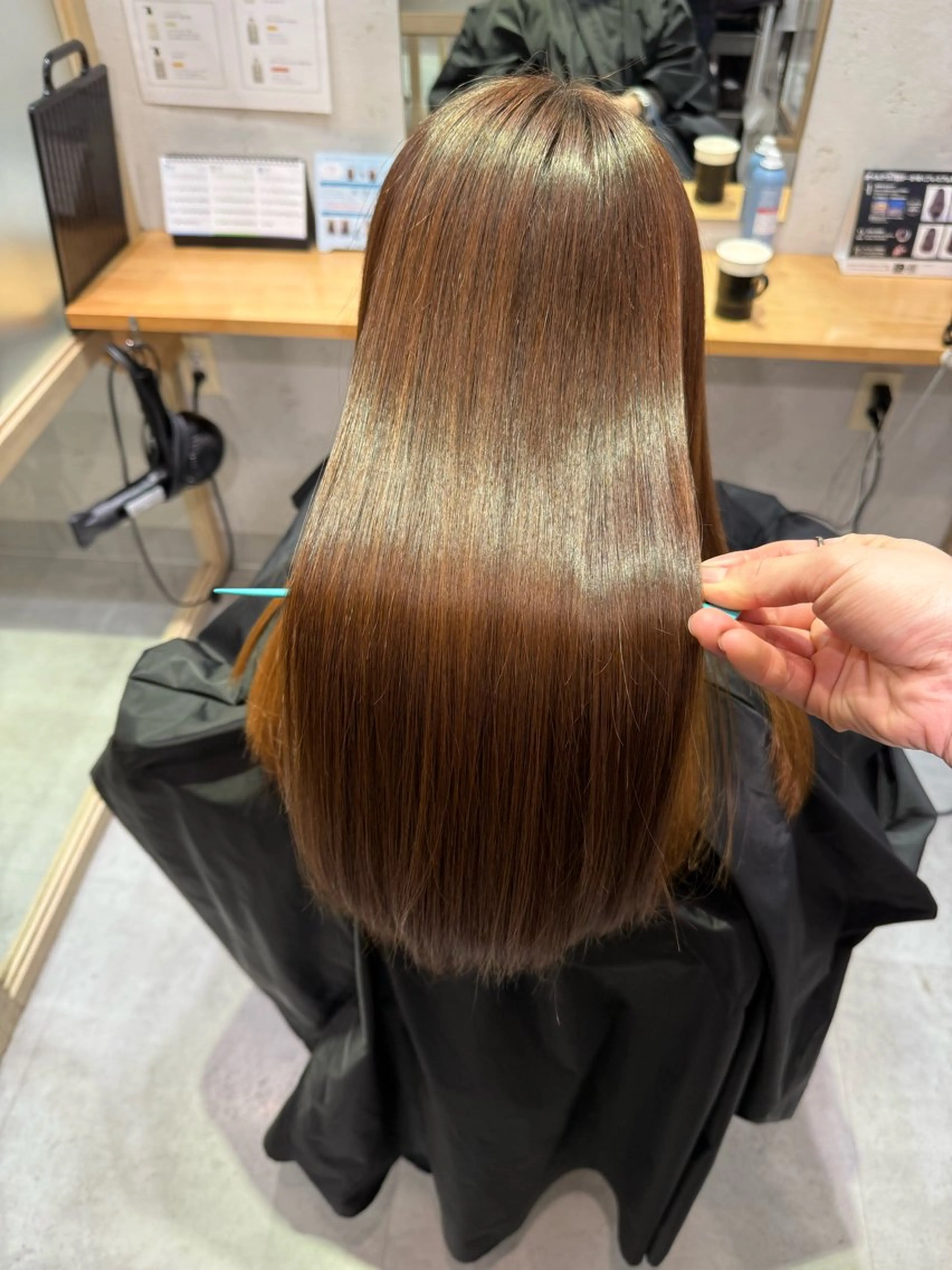 セミロング カラー ヘアカラー トリートメント ✨シルクストレート✨ 美髪髪質改善Yukiのヘアスタイル