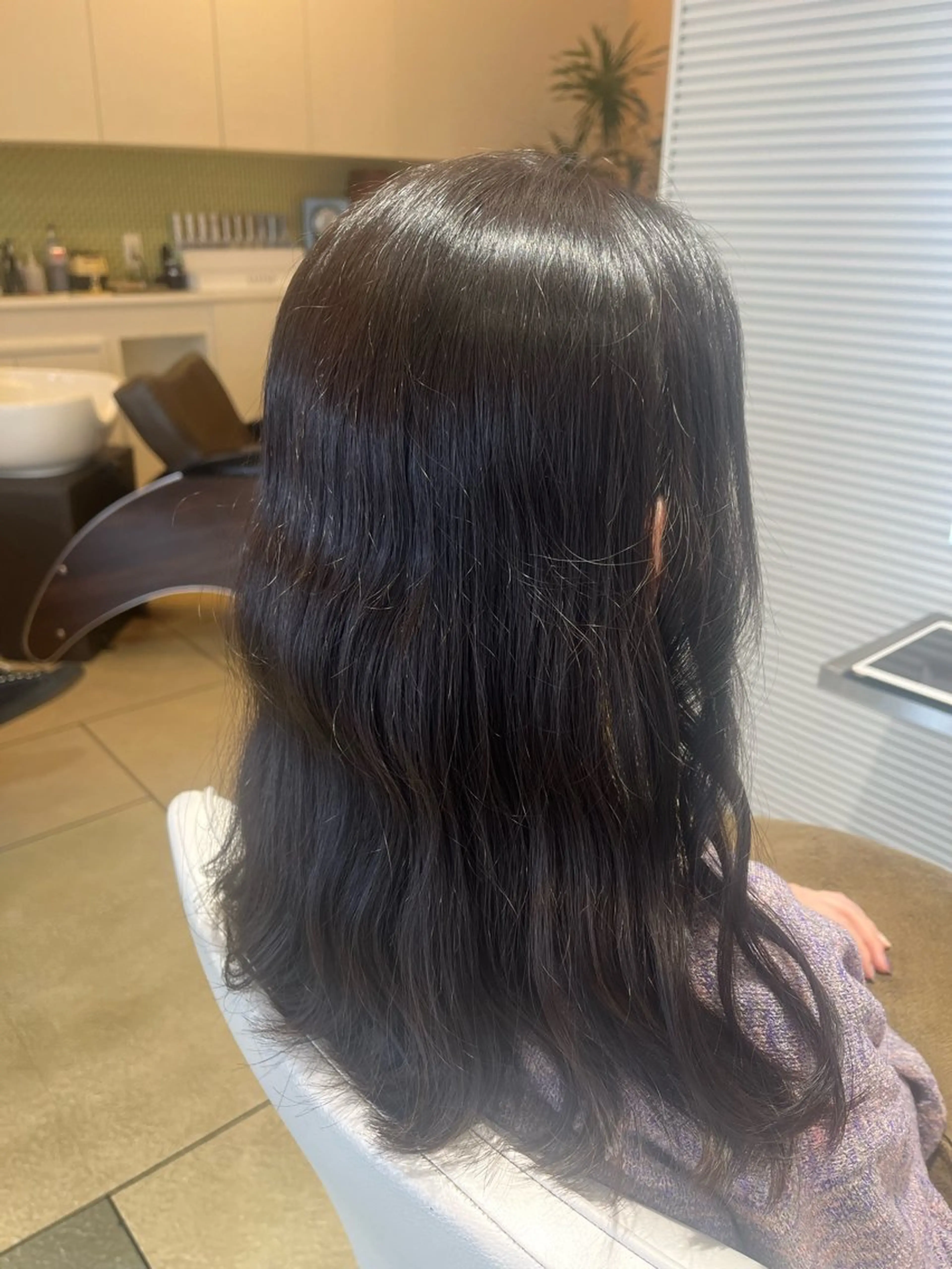 セミロング カラー ベージュカラー⌇﻿ くびれヘア.𐙚心音のヘアスタイル