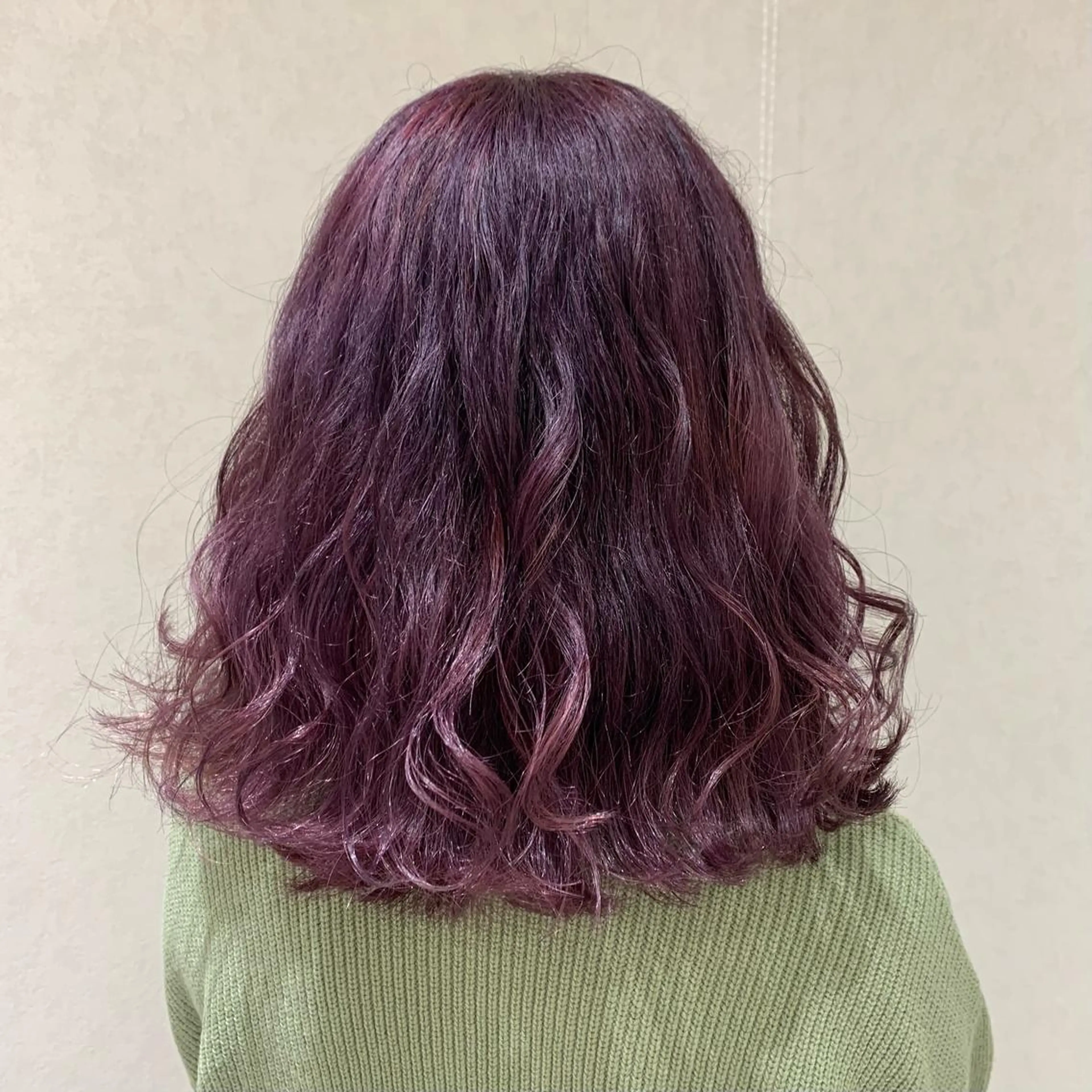 カラー 宮下 志織のヘアスタイル