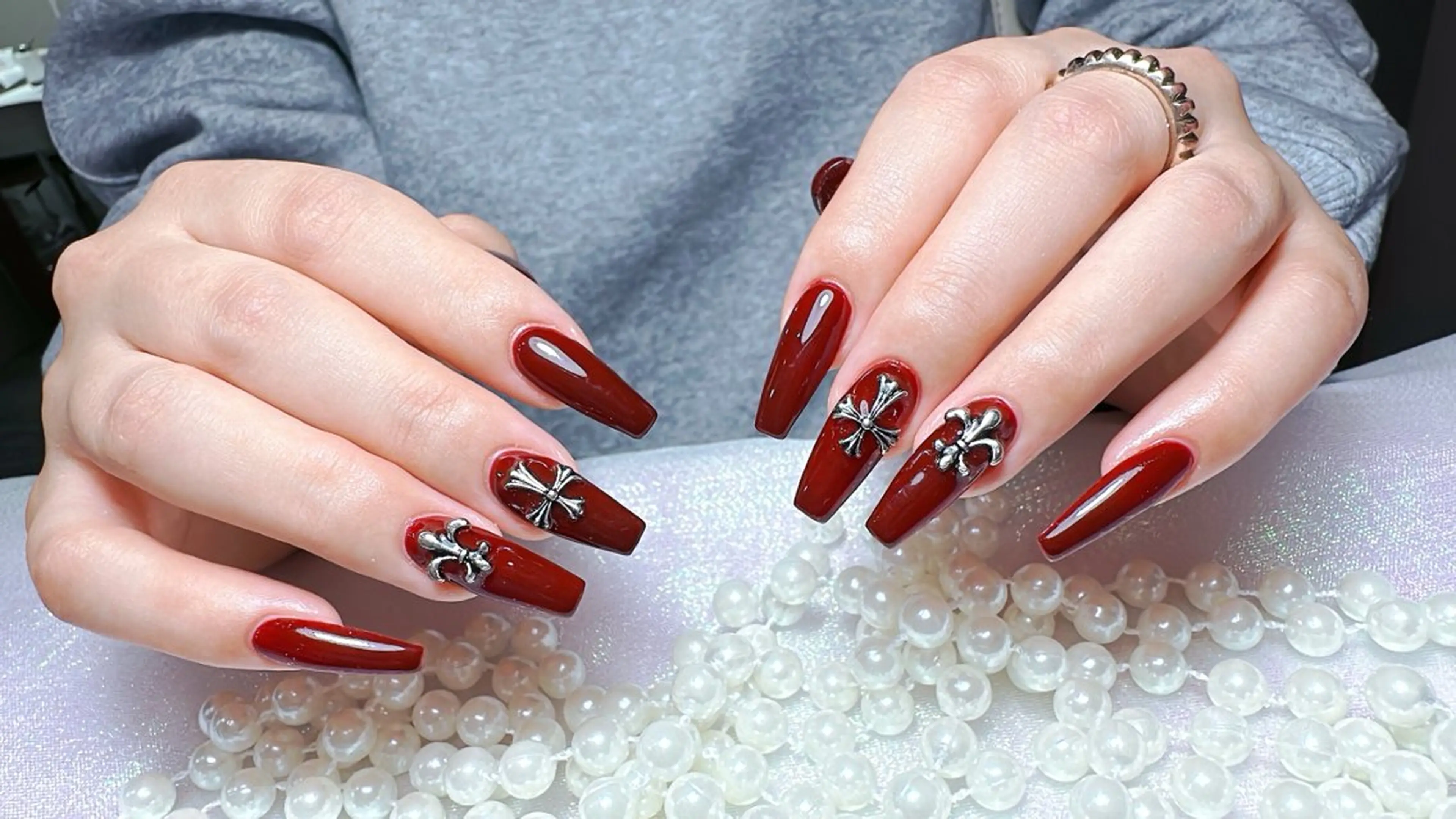 ネイル ハンドネイル Di'a nail ネイルサロンのネイルデザイン