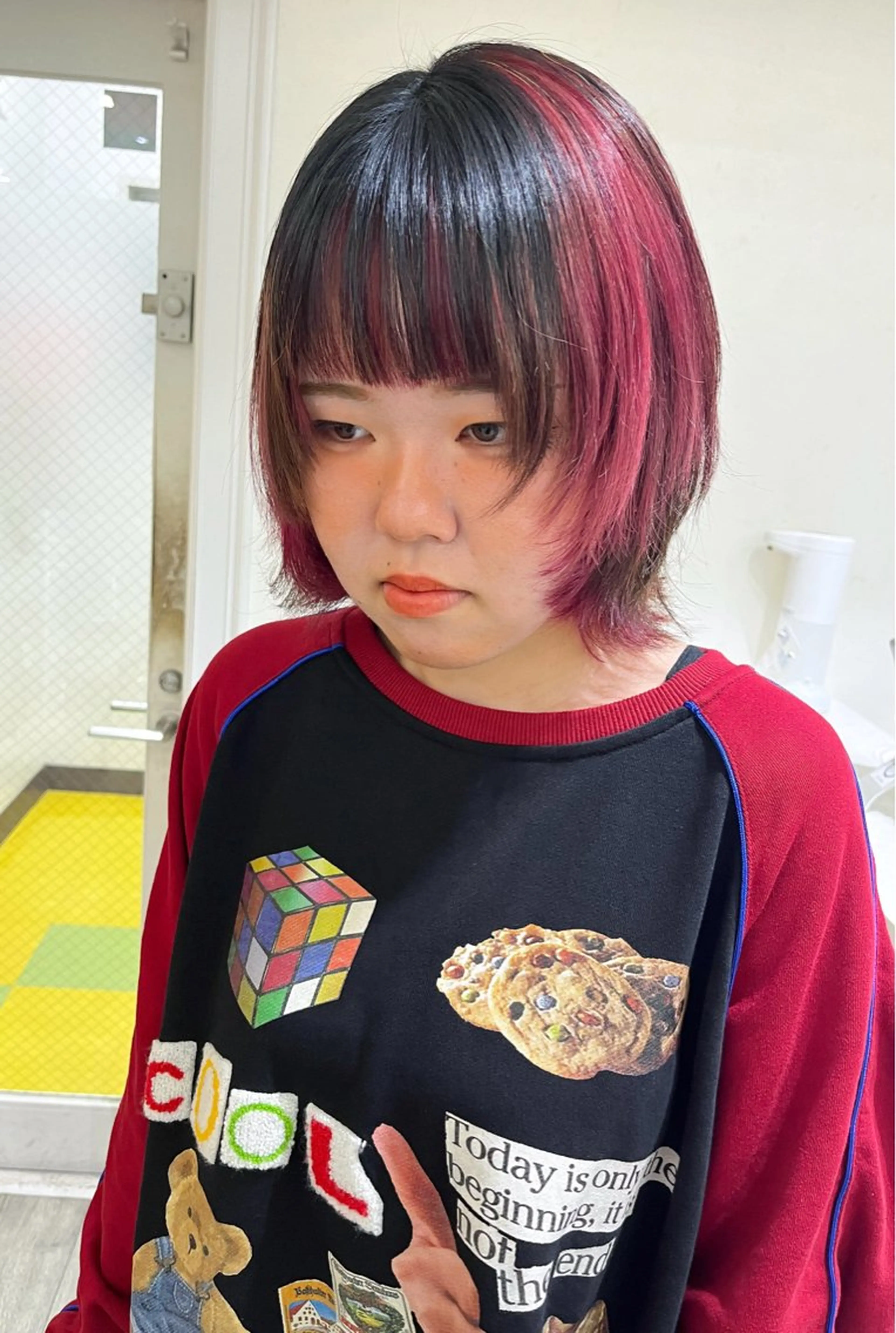 ミディアム Kva所属・ウルフ/ハイトーン /髪質改善/AIRIのヘアスタイル