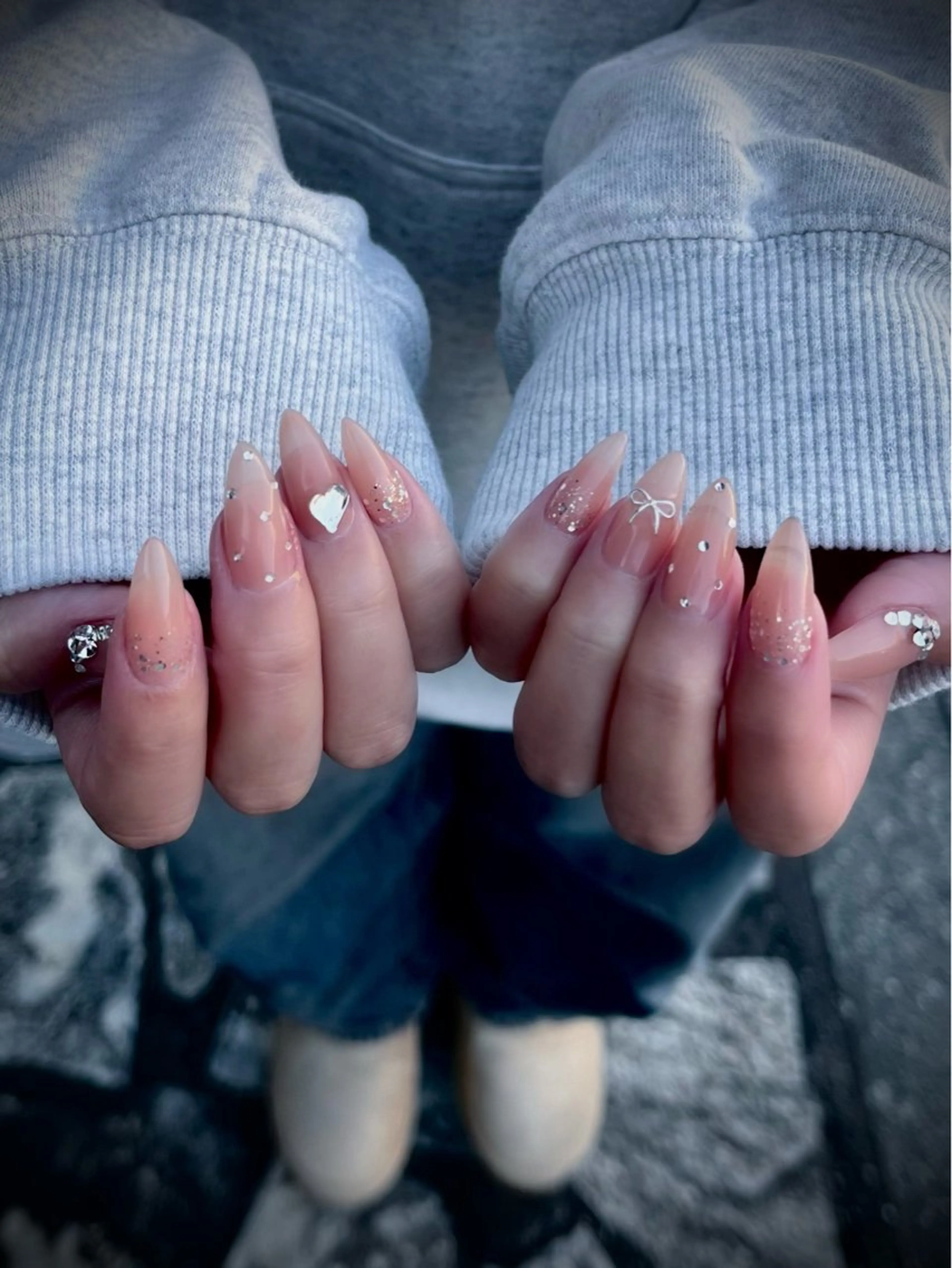 ネイル キラキラネイル マグネットネイル ワンカラーネイル スカルプネイル ワンホンネイル nine.🦋 YUKOのネイルデザイン