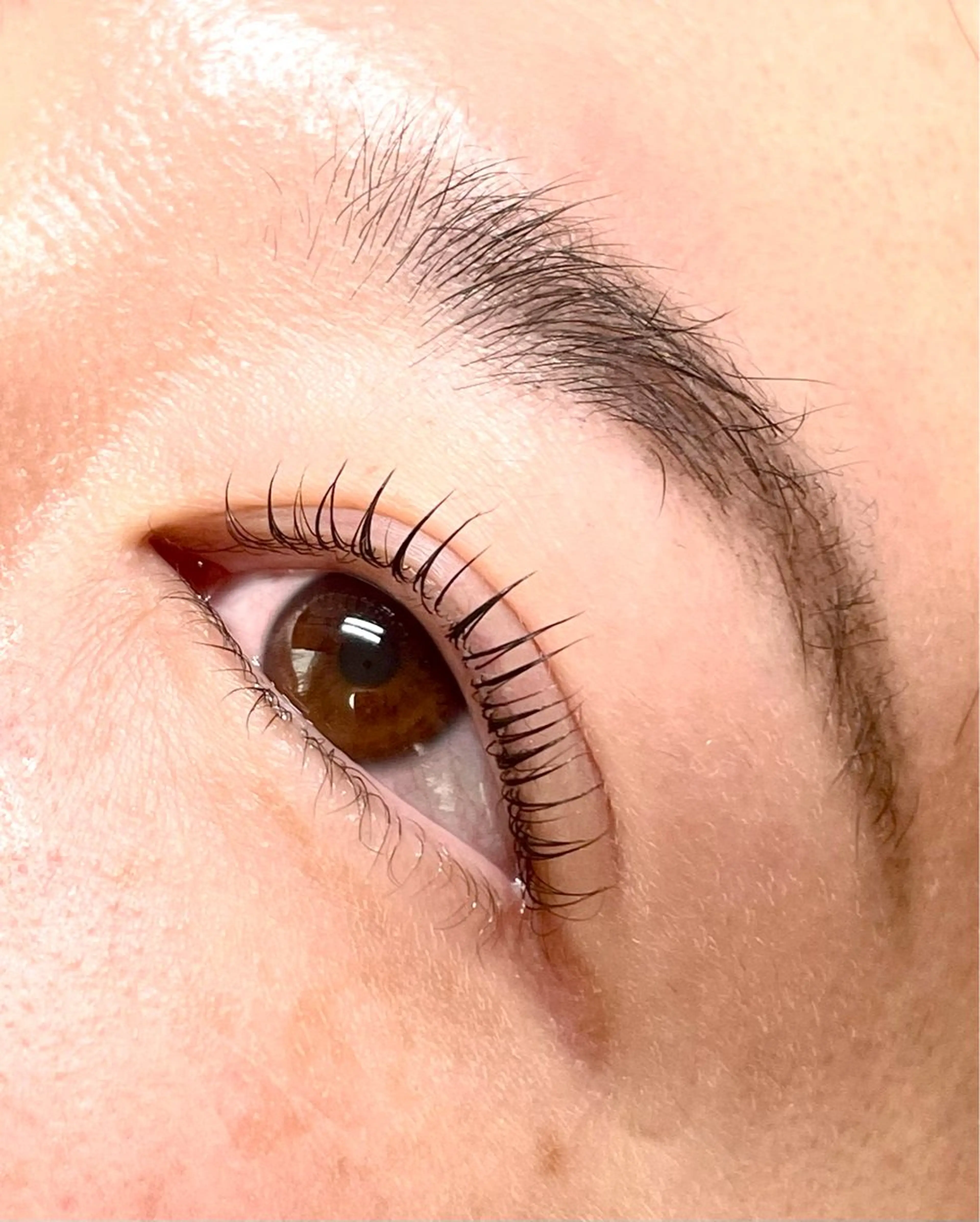 マツエク・マツパ ビューティーサロンたけ子所属・ビューティーサロン たけ子　内田のネイルデザイン