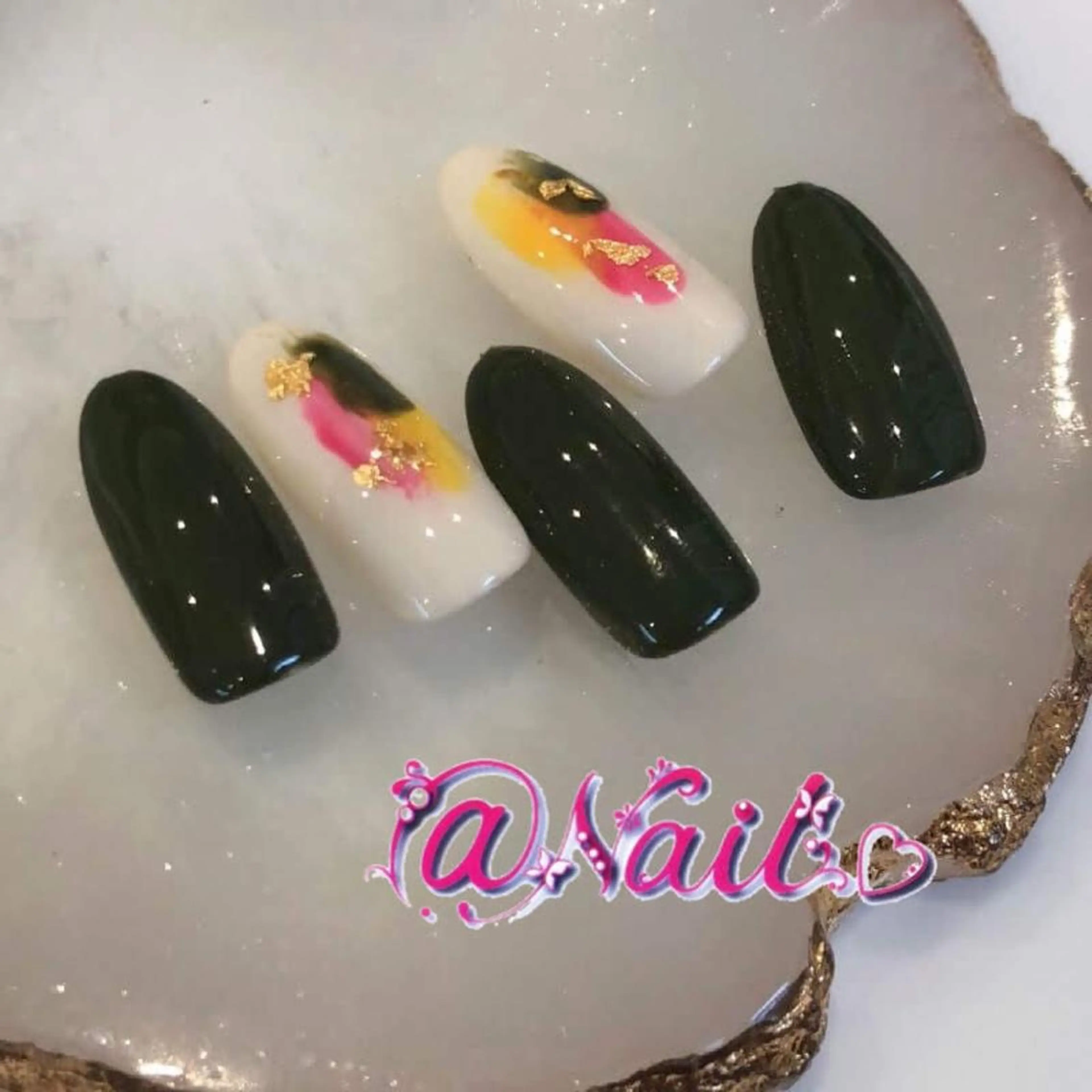 ネイル ネイルチップ 小尾 栞のネイルデザイン