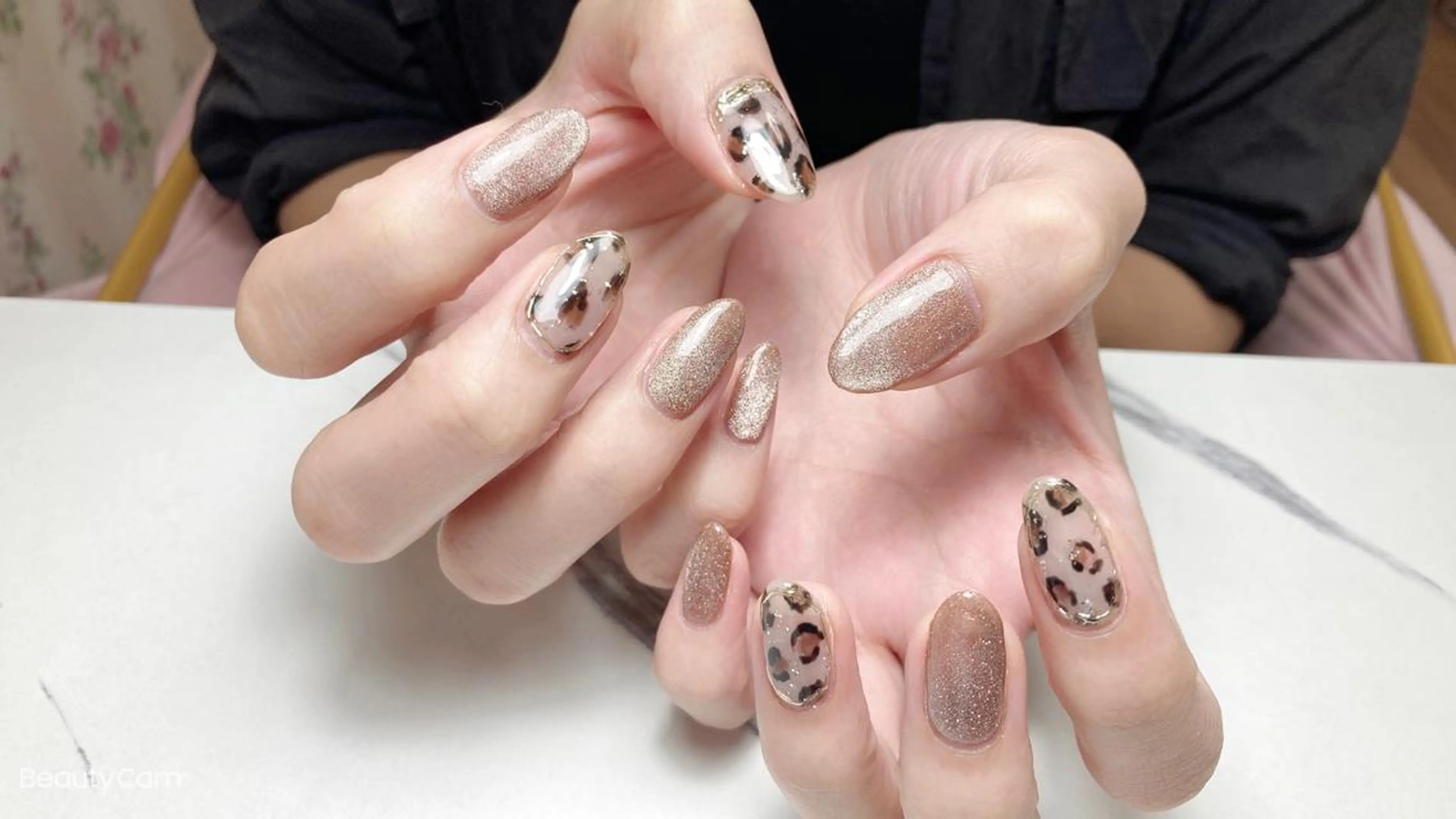 ネイル ewt miniのマツエク・マツパデザイン