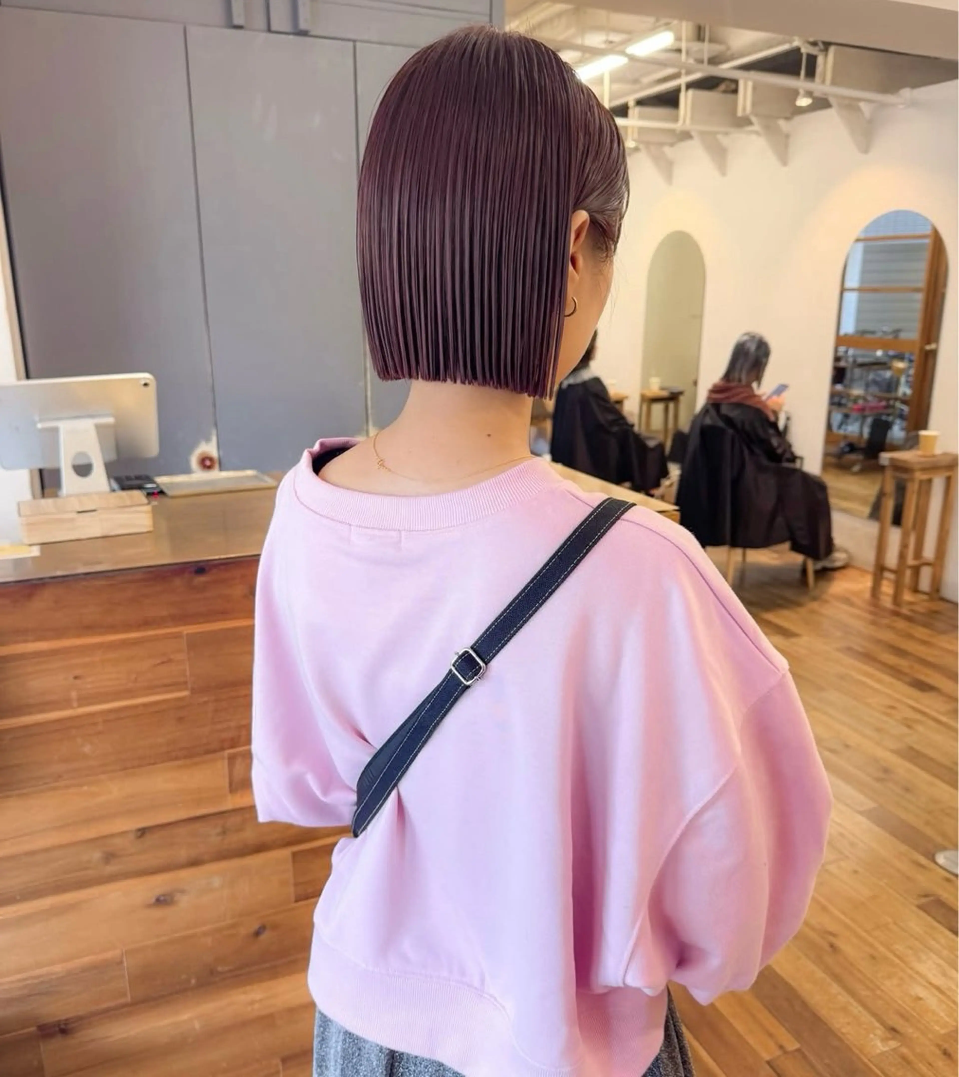 ミディアム 切りっぱなしボブ ボブ カット ヘアカラー siro所属・透明感カラー/ボブ/ siro meruのヘアスタイル