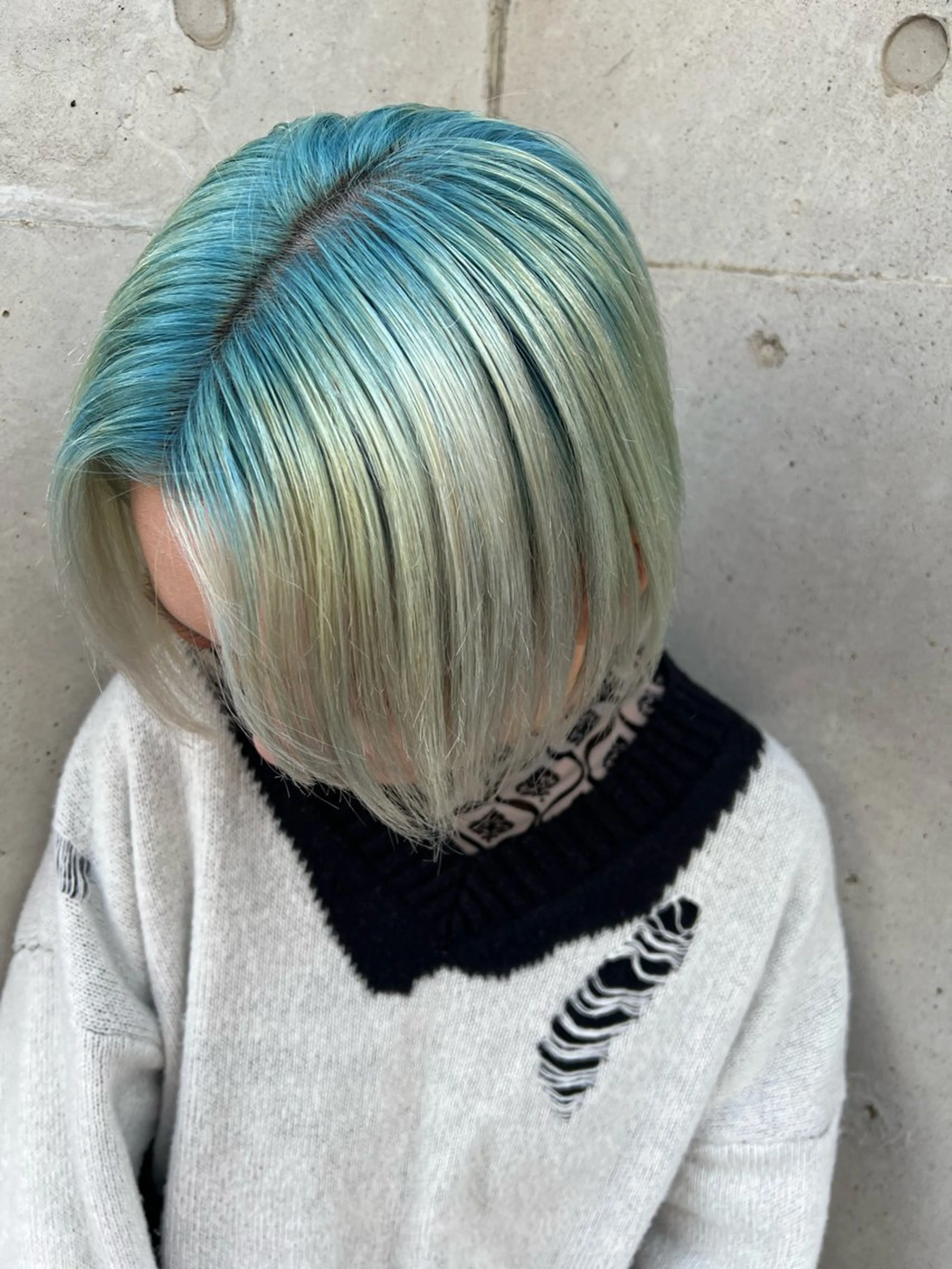 カラー デザインカラー イシイ ハルナ 🤍のヘアスタイル