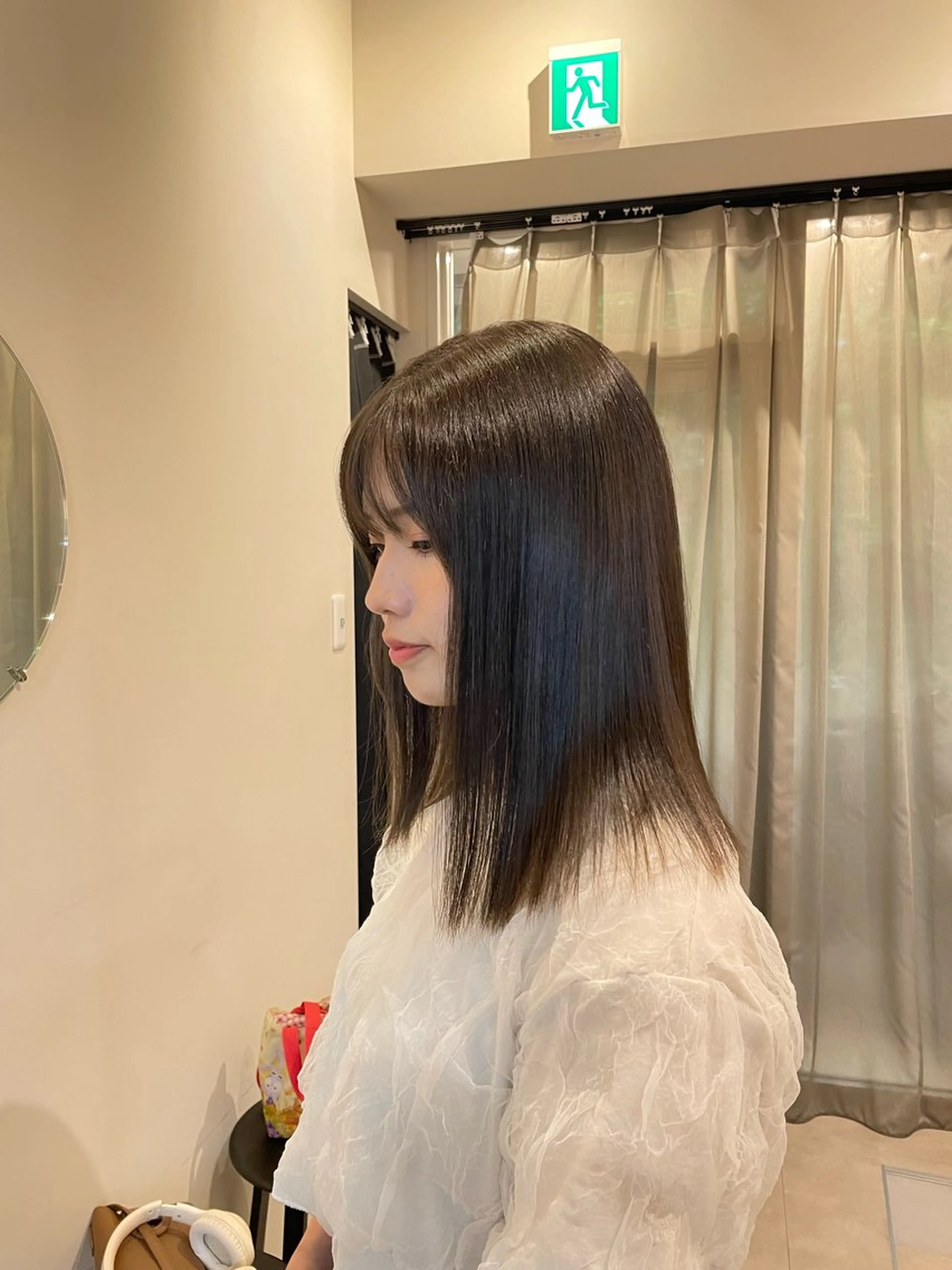 カラー カット ヘアカラー shiomi H辻田 杏梨のヘアスタイル