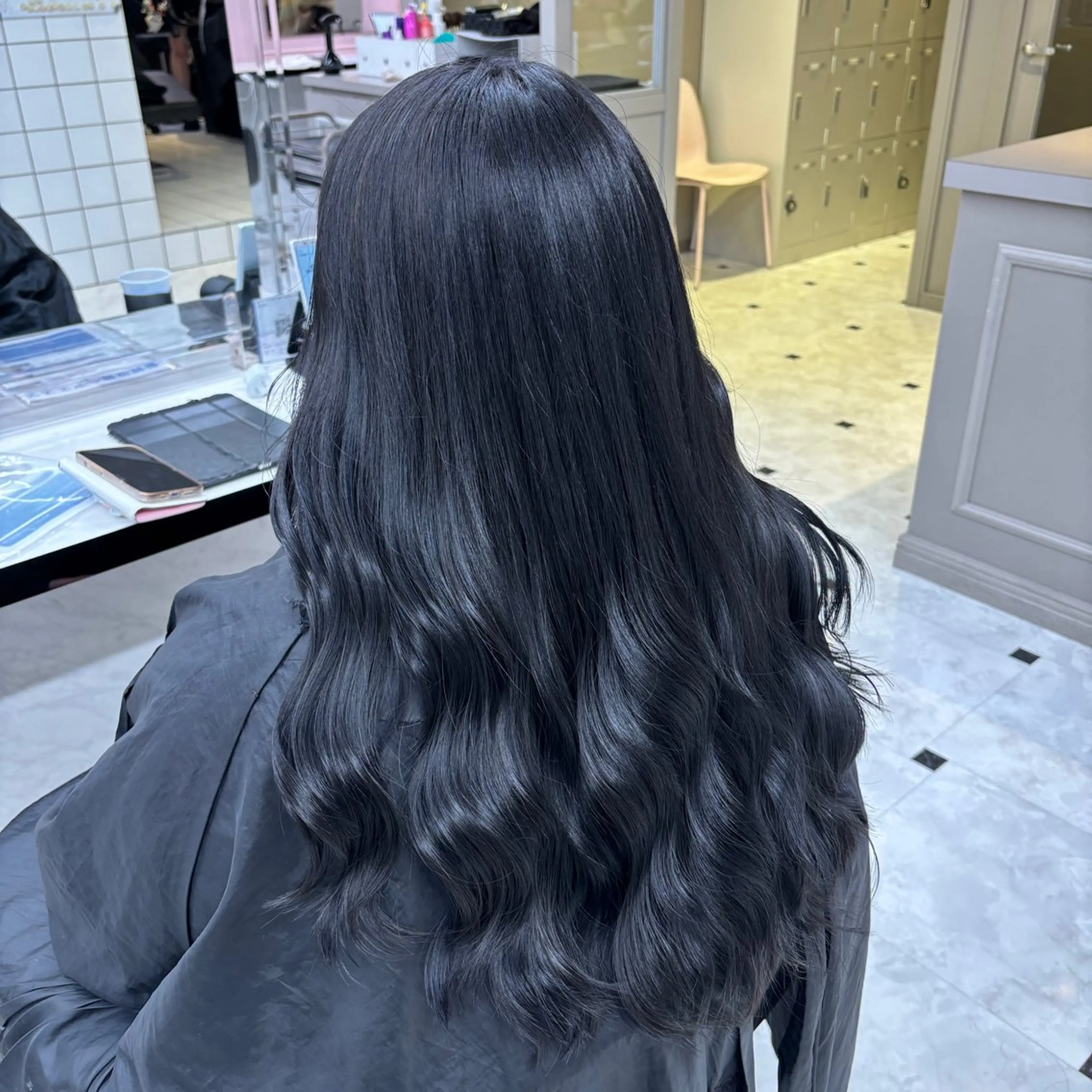 ロング カラー 透明感カラー ダブルカラー ヘアカラー 💙ハイトーン韓国風 色白ヘア💙manaのヘアスタイル