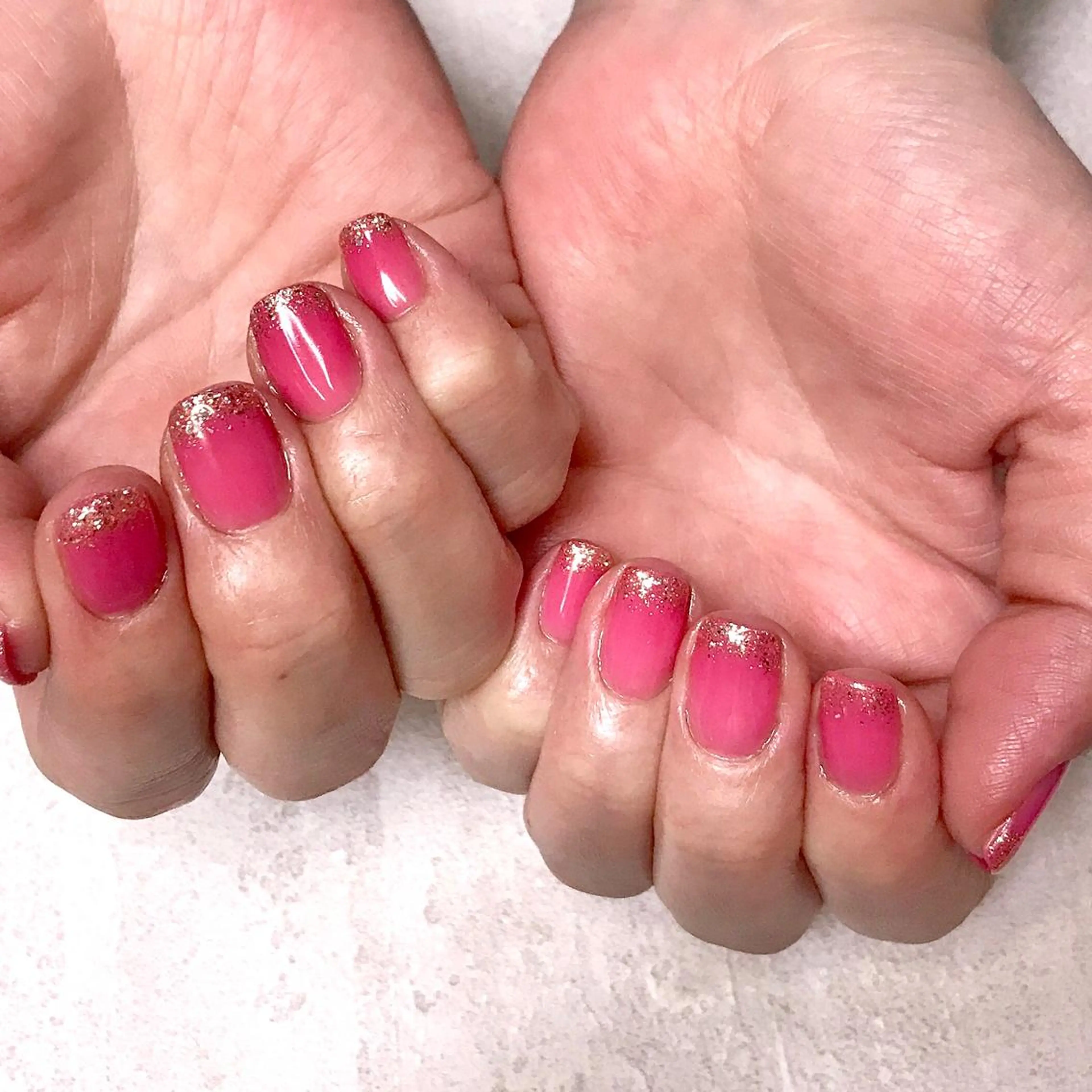 ネイル グラデーション ラメ(グリッター) ワンカラーネイル ピンク シンプルネイル ステラ marikominoのネイルデザイン