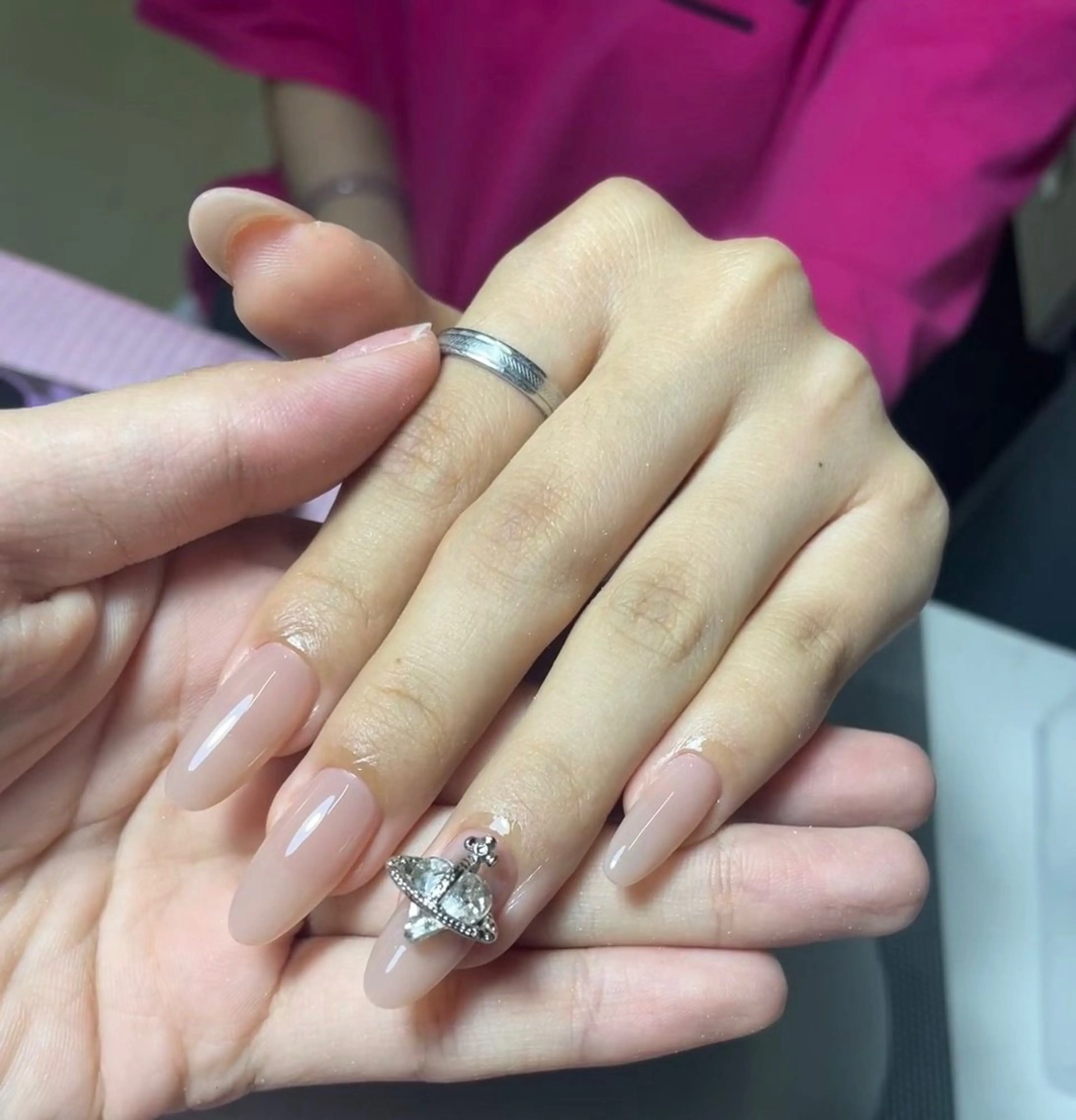 ネイル ハンドネイル ハンドケア queen nailのネイルデザイン