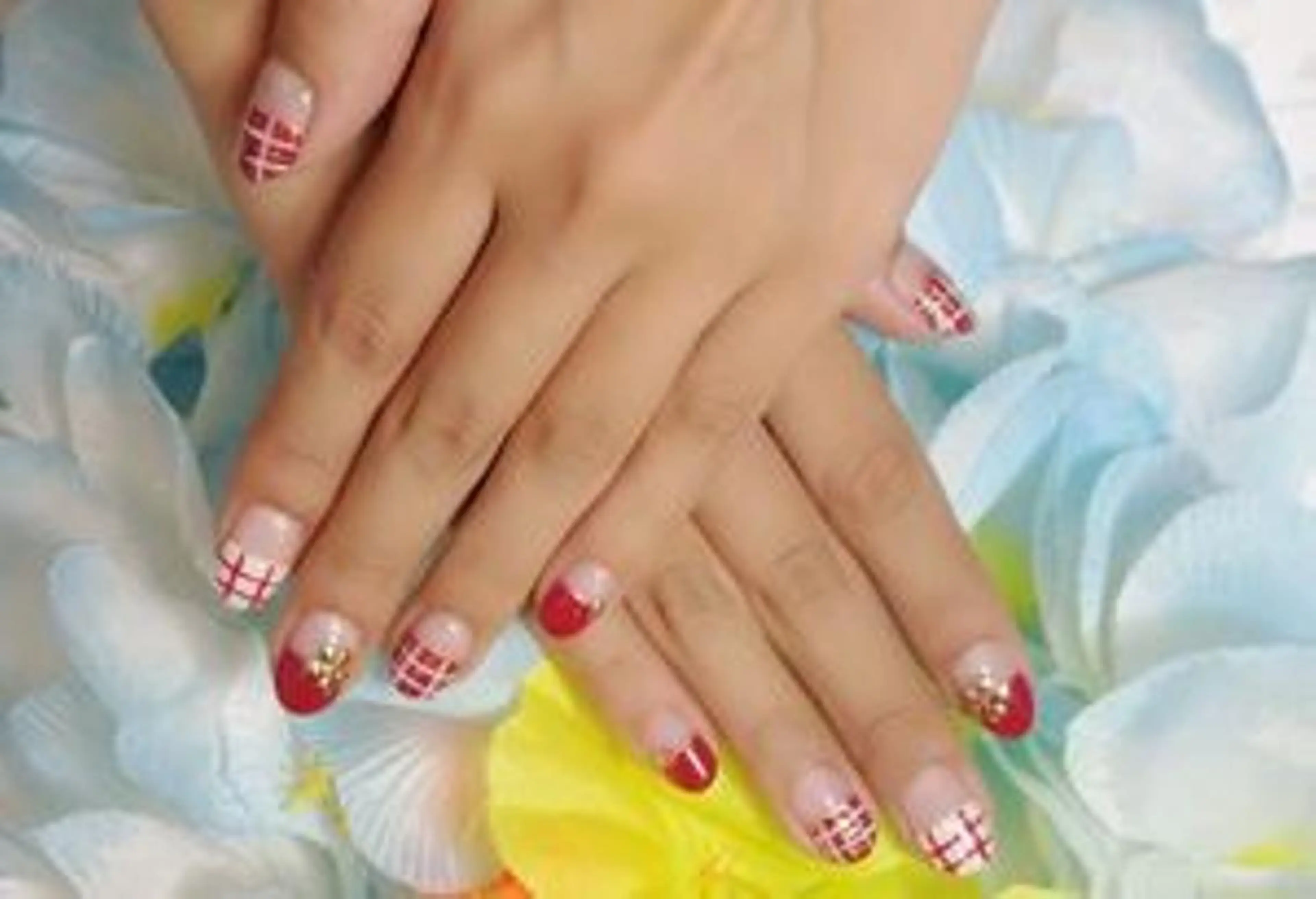 ネイル アップネイル 芦田のネイルデザイン