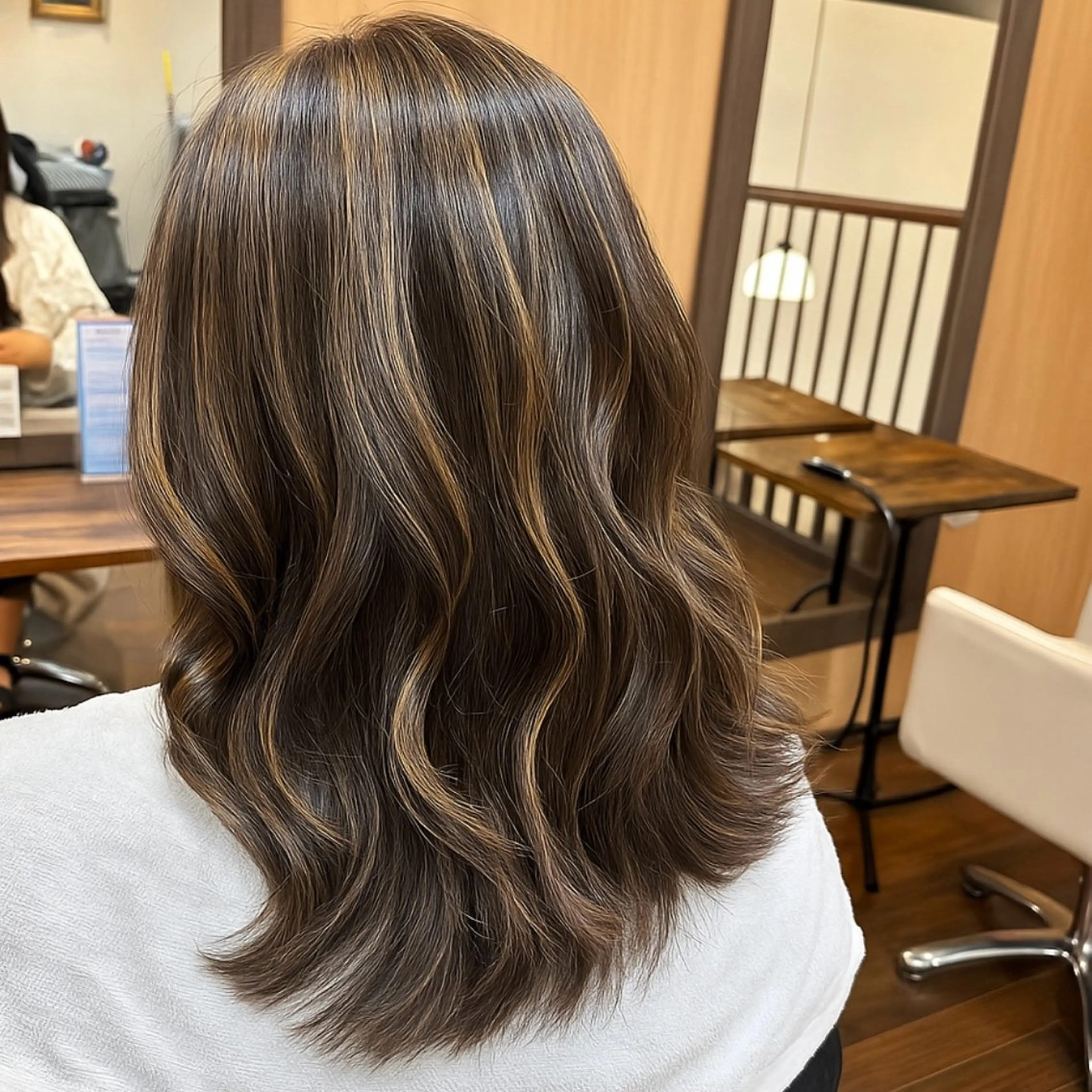 ロング MOLLASALON 浅香山店所属・髪質改善カラー 縮毛矯正🤍辻桃加のヘアスタイル