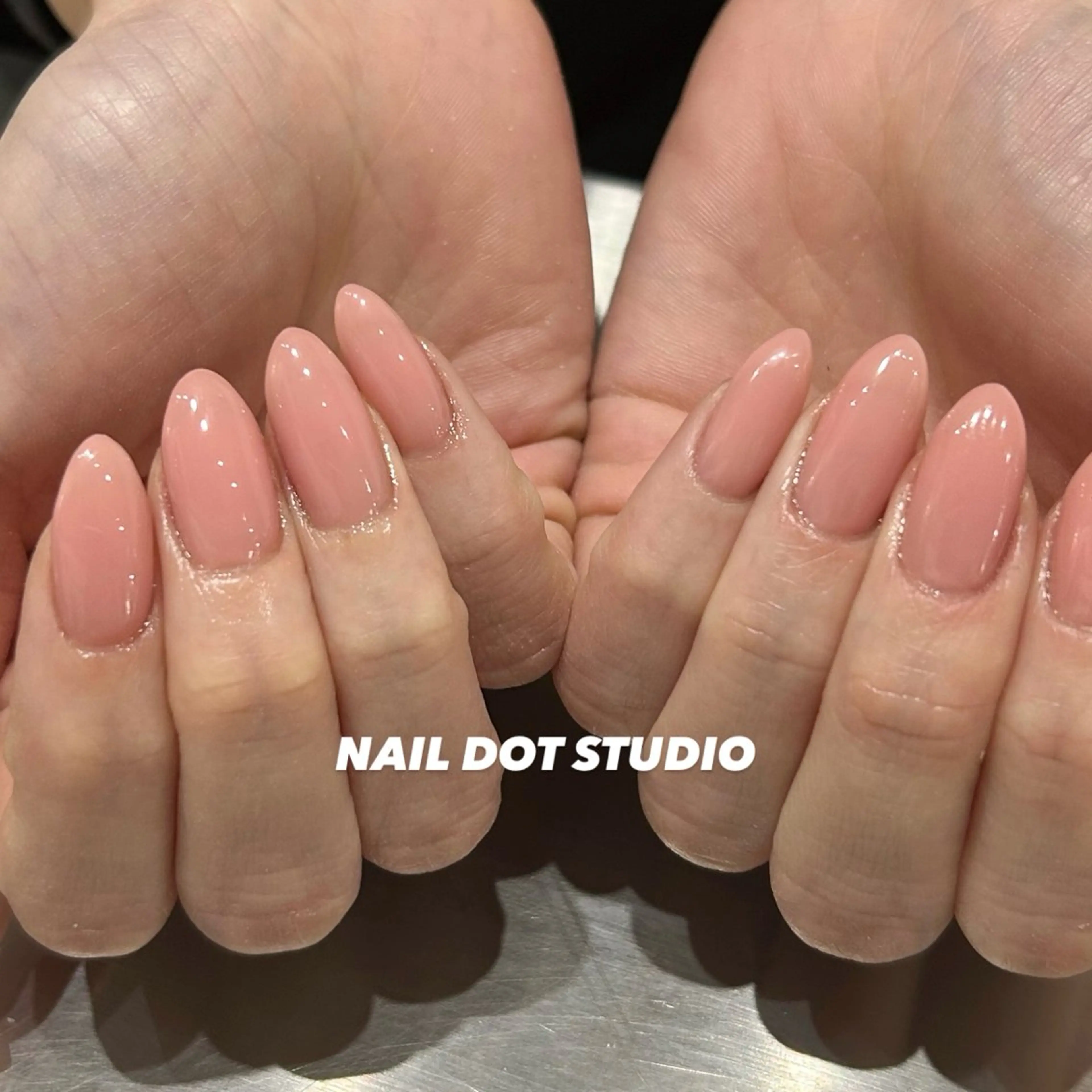 ネイル ハンドネイル NAILDOTSTU DIO SEINAのネイルデザイン