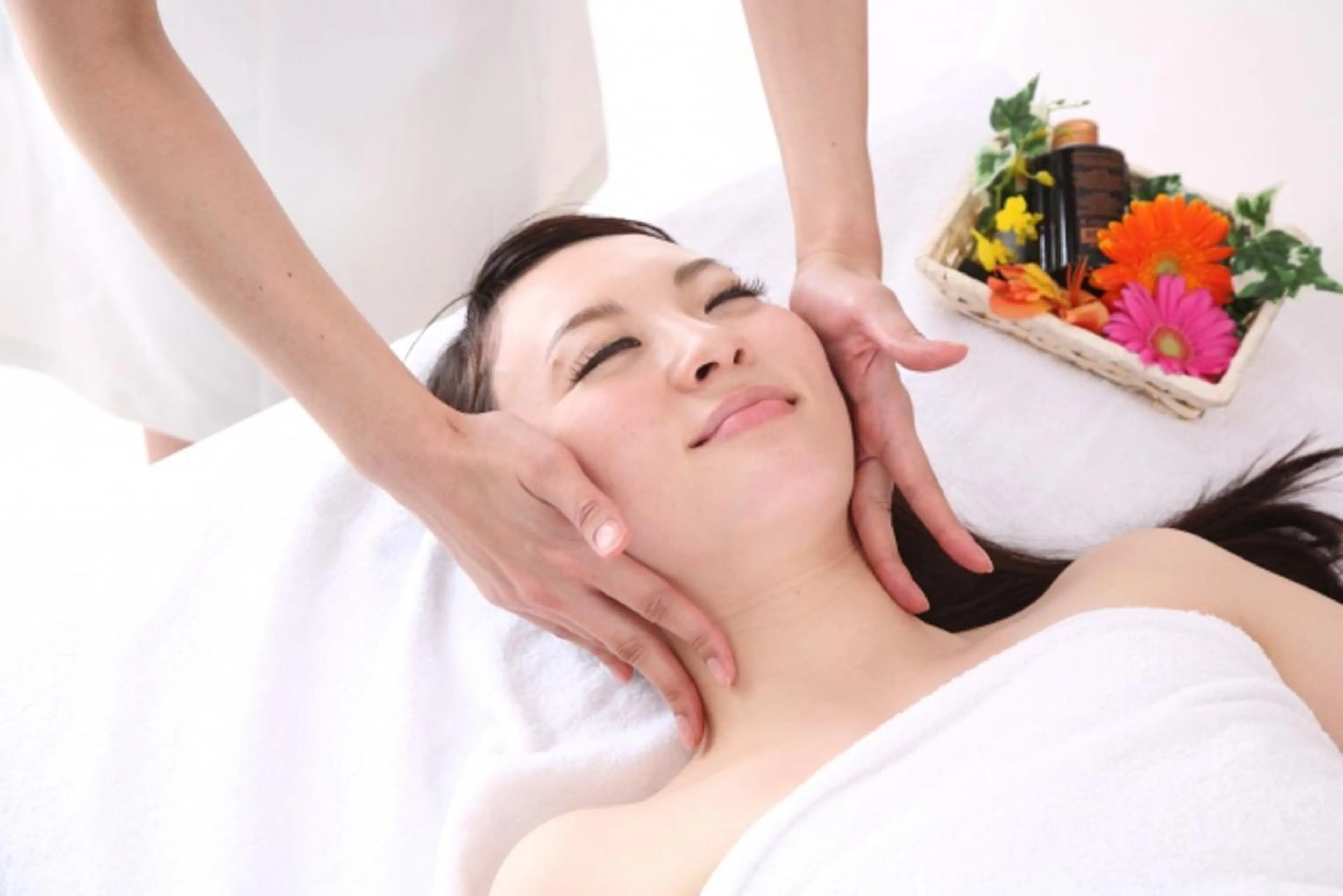 ♡輝きを再び★エイジングを感じたらフェイスリフトアップ❣️シワやくすみ撃退メニューでツヤ肌復活♡60分の写真