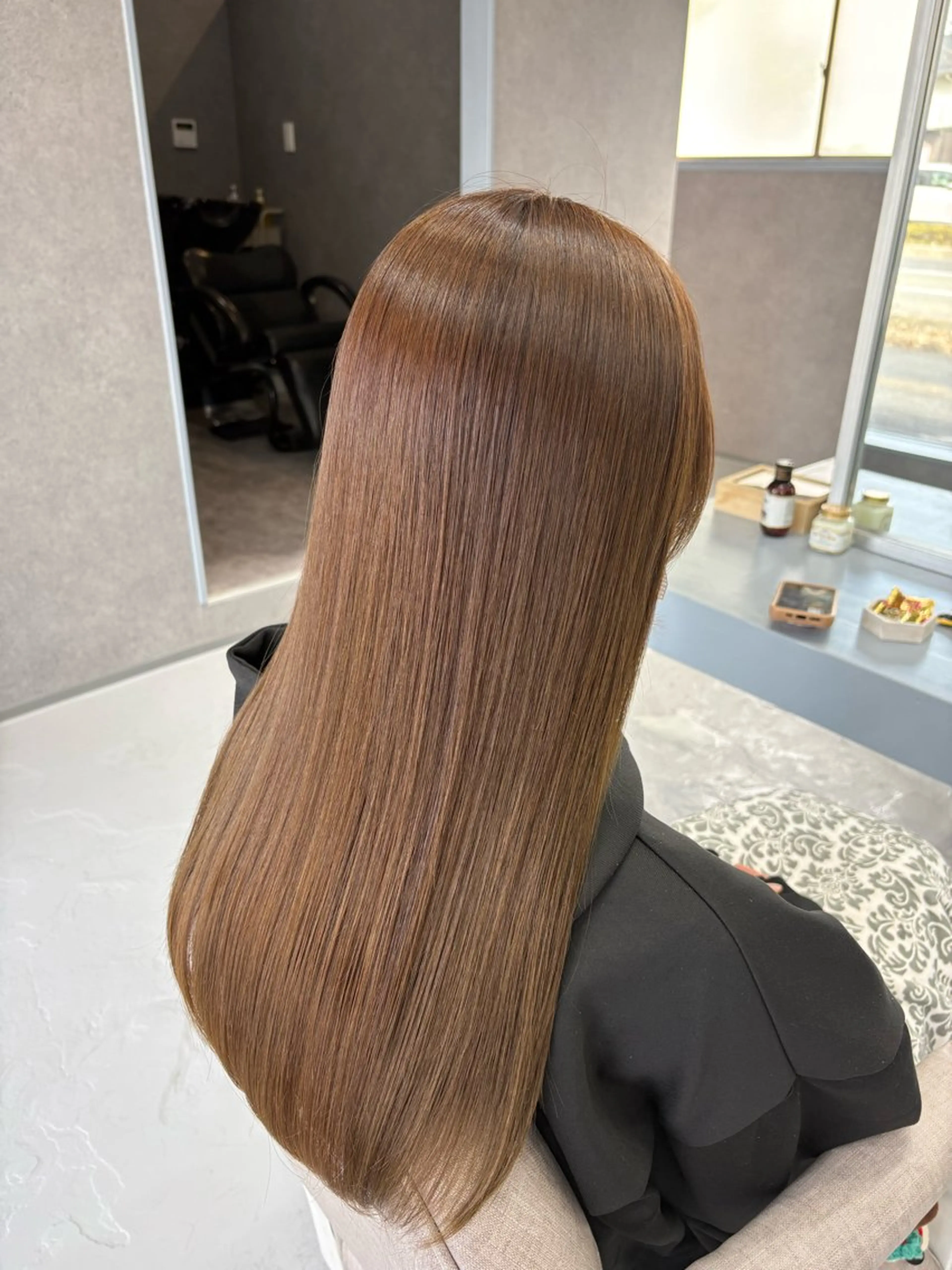 ロング カット ヘアカラー トリートメント ARCANA イホリのヘアスタイル