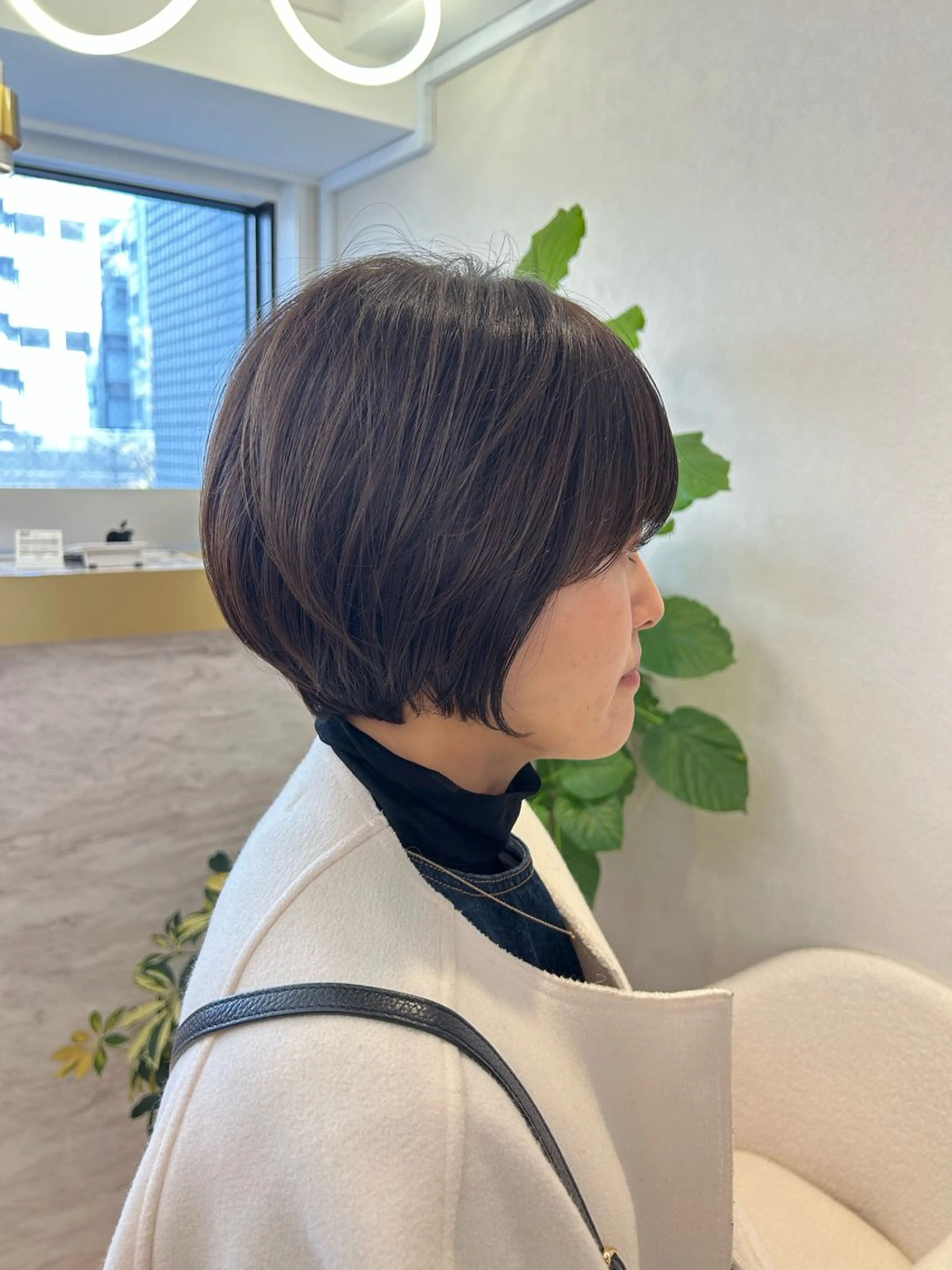 ショート カット ヘアカラー トリートメント 佐合 梨花 / ｅａｕ〈オー〉のヘアスタイル