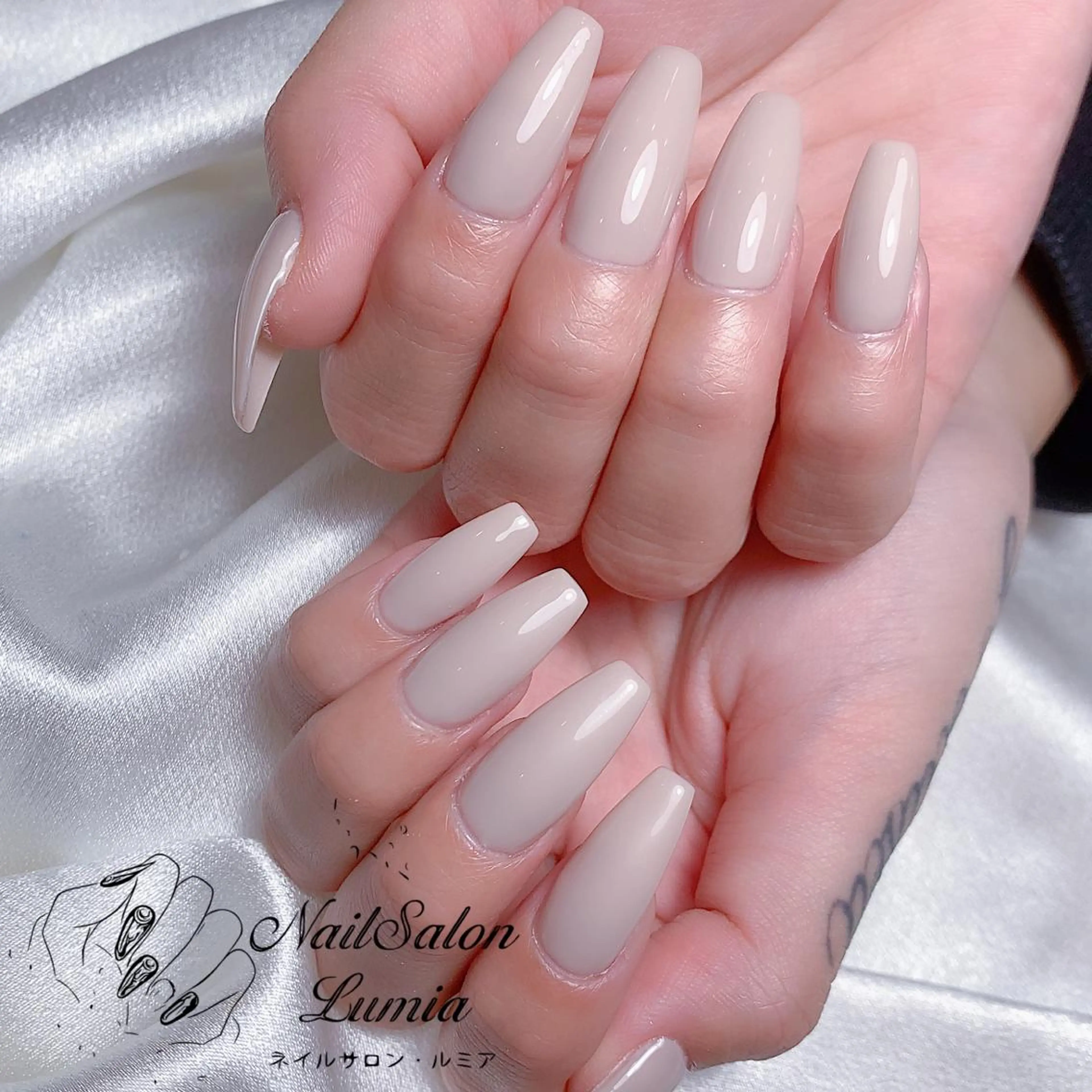 ネイル ハンドネイル ネイルサロン ルミア Lumia 店長のネイルデザイン