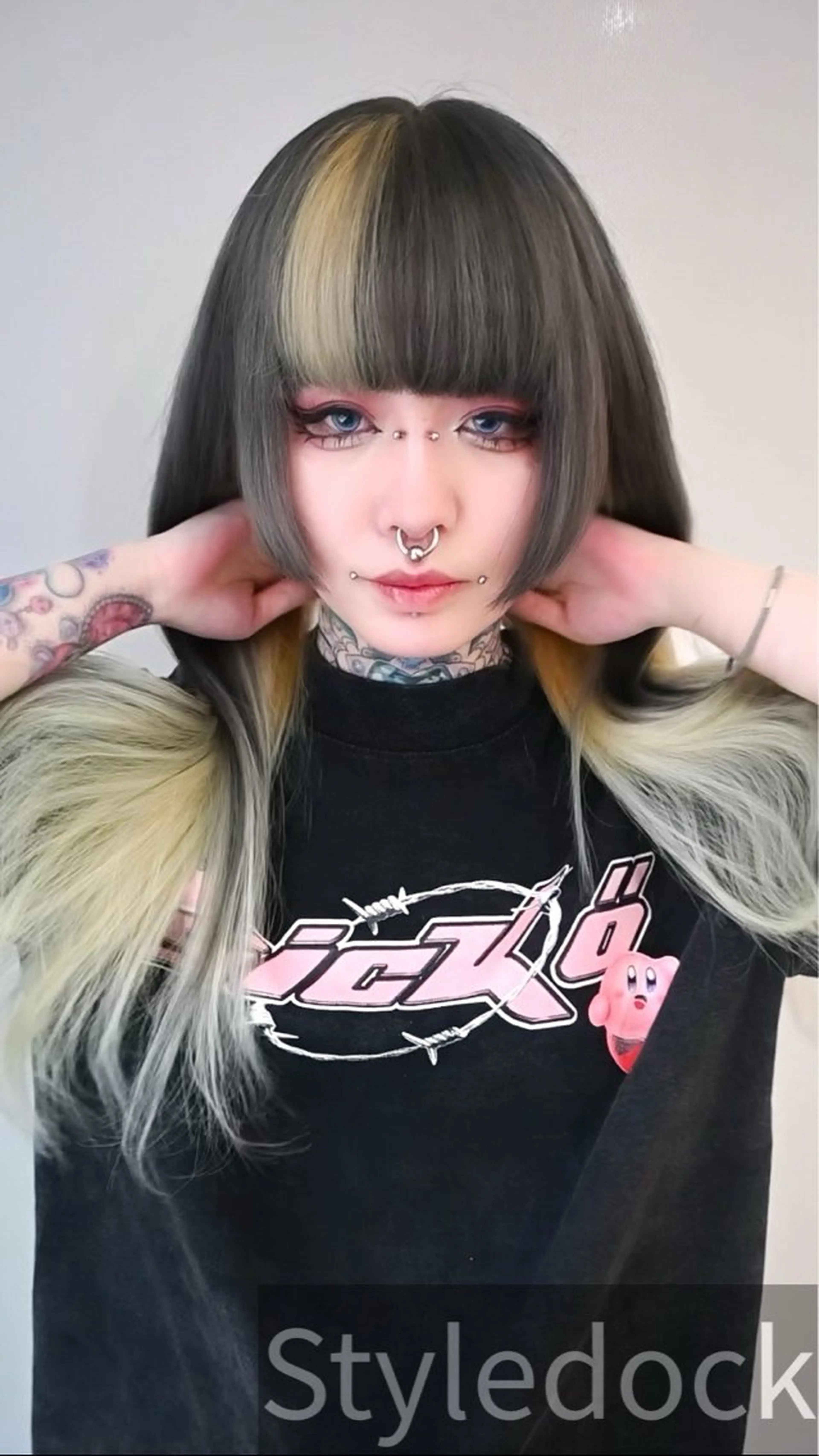 カラー 特殊ヘア師 /TANIのヘアスタイル