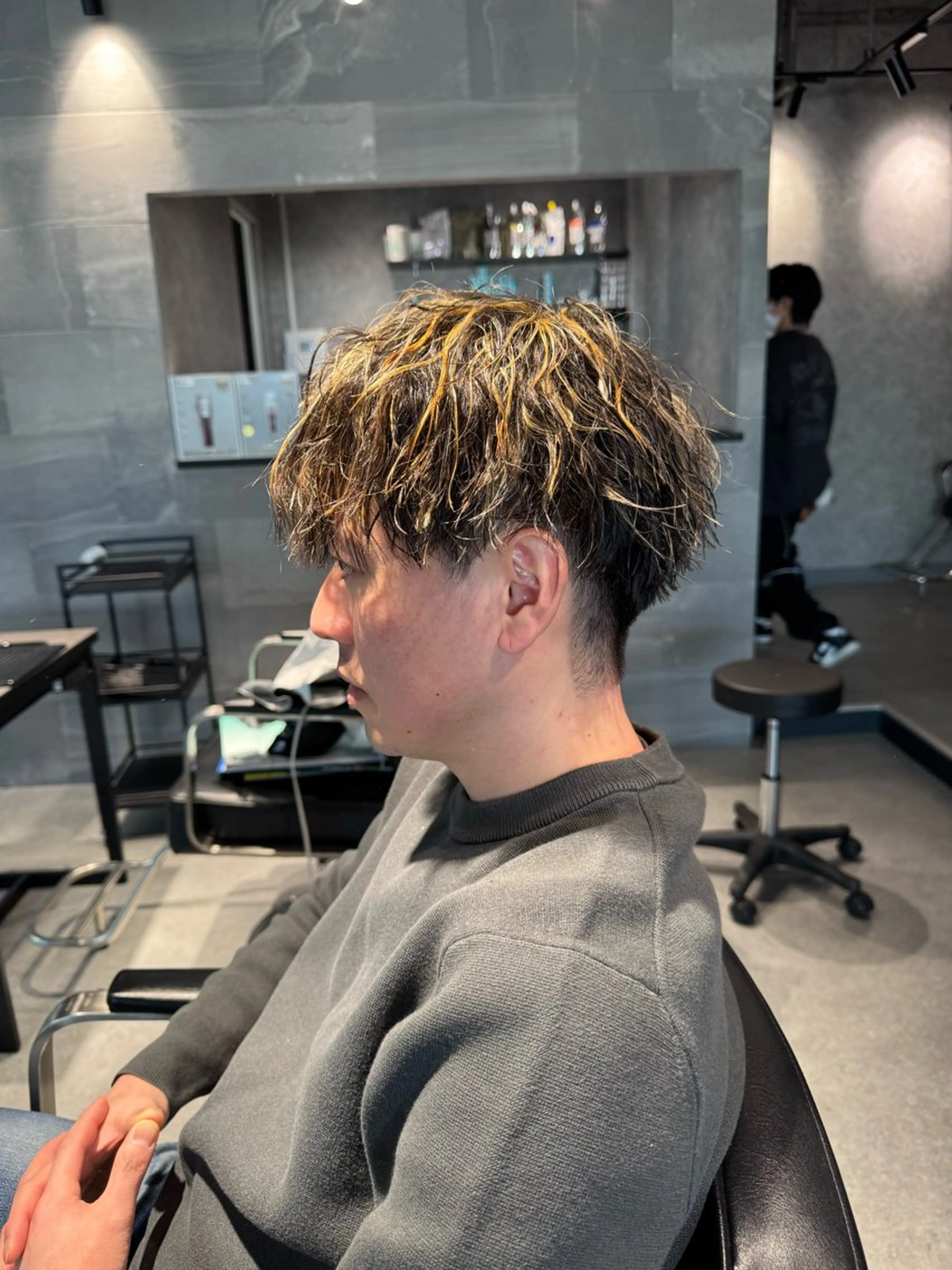 カット＋ハイライトカラー＋パーマの写真