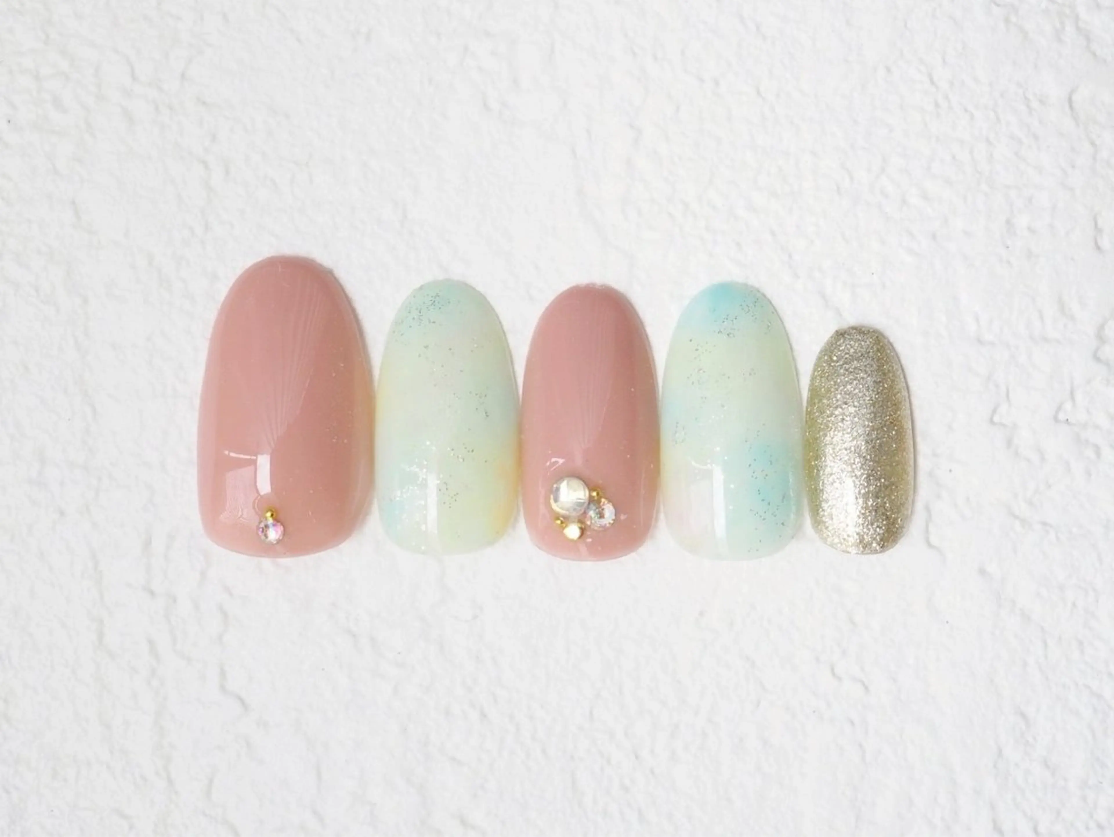 ネイル ハンドネイル トップネイリスト Ribbon立川店のネイルデザイン