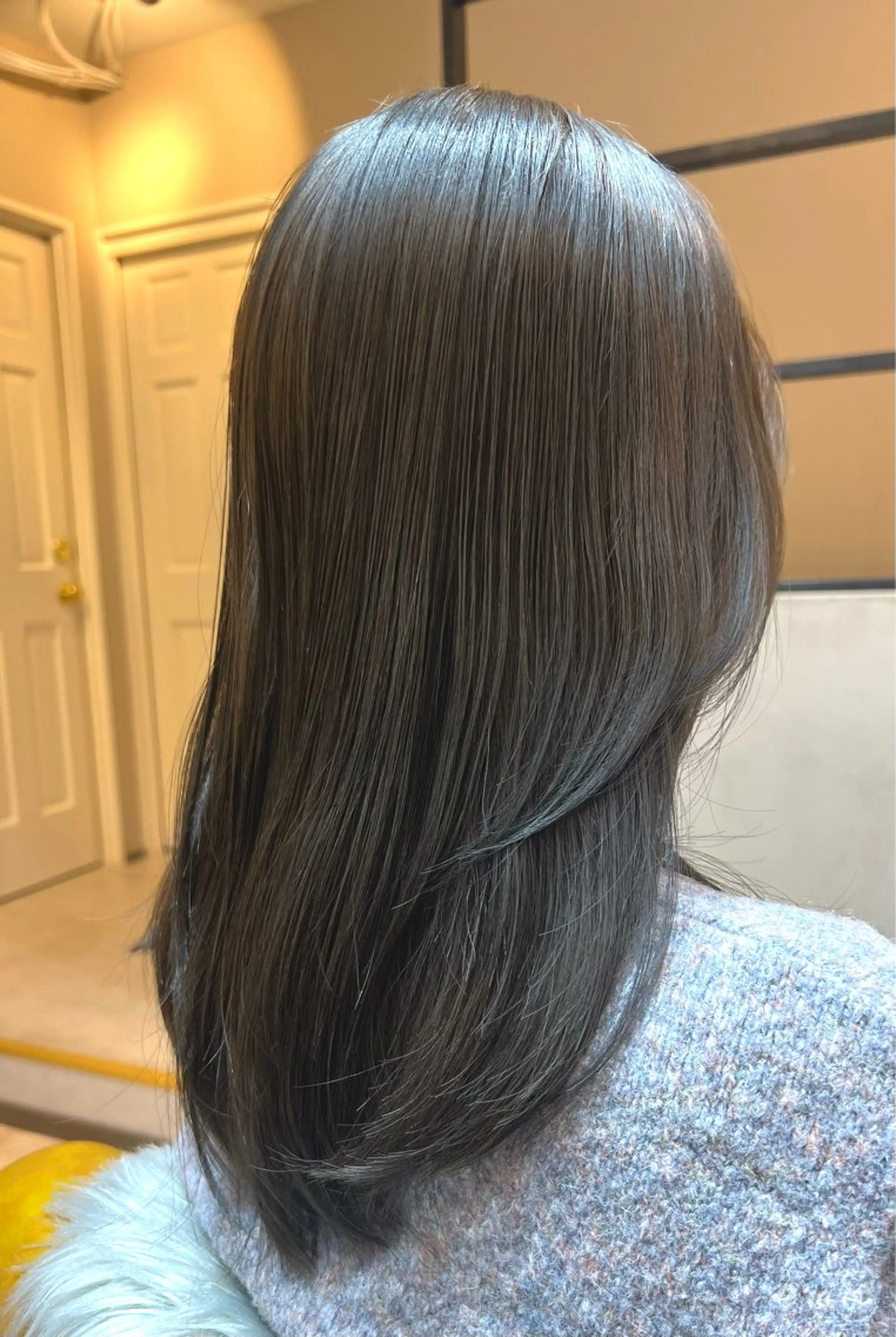 セミロング 小山 ヨシタカのヘアスタイル