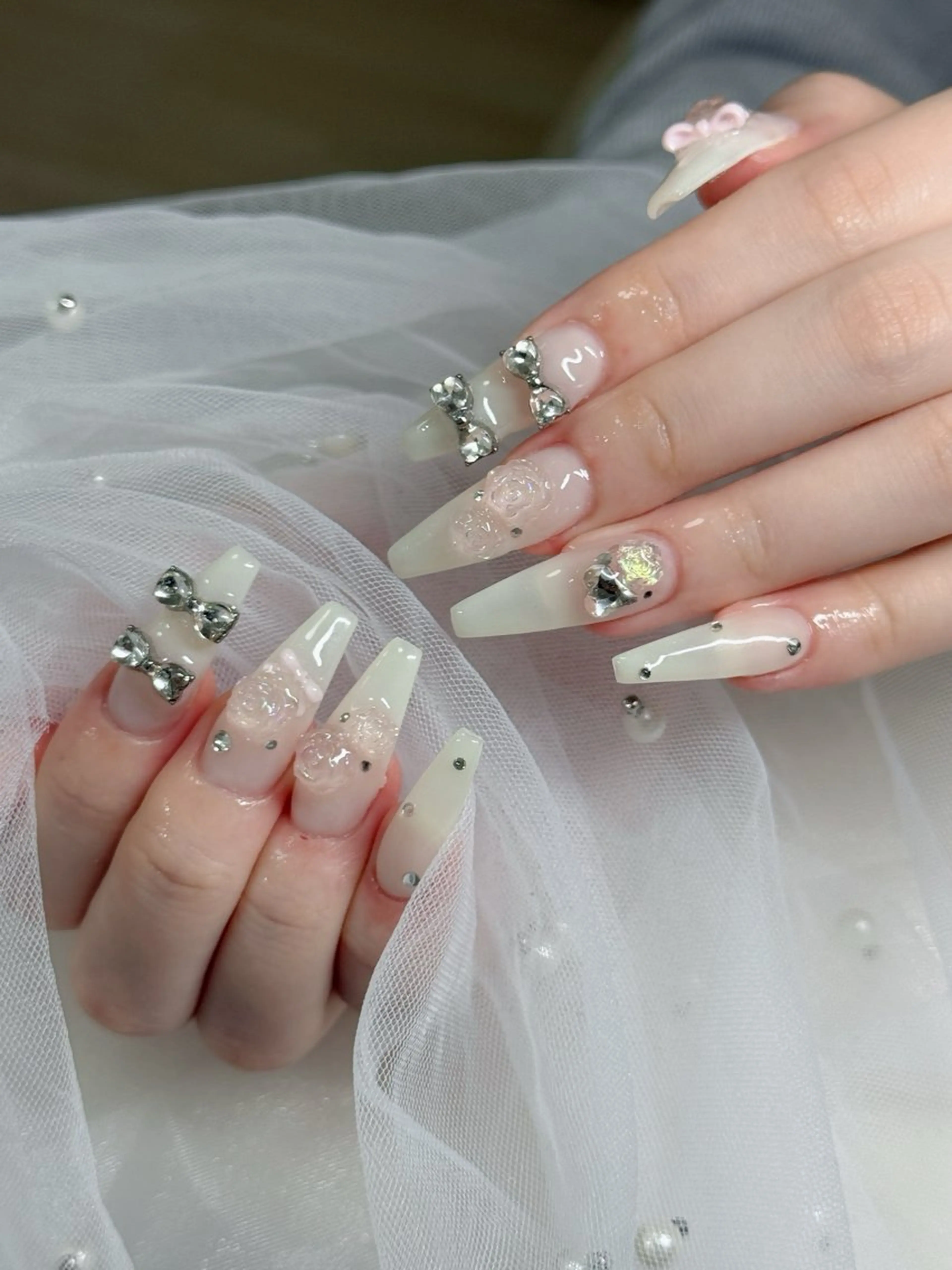 ネイル フットネイル フレンチネイル グラデーション 韓国ネイル ロングネイル ハンドネイル Hani Nail Salonのネイルデザイン