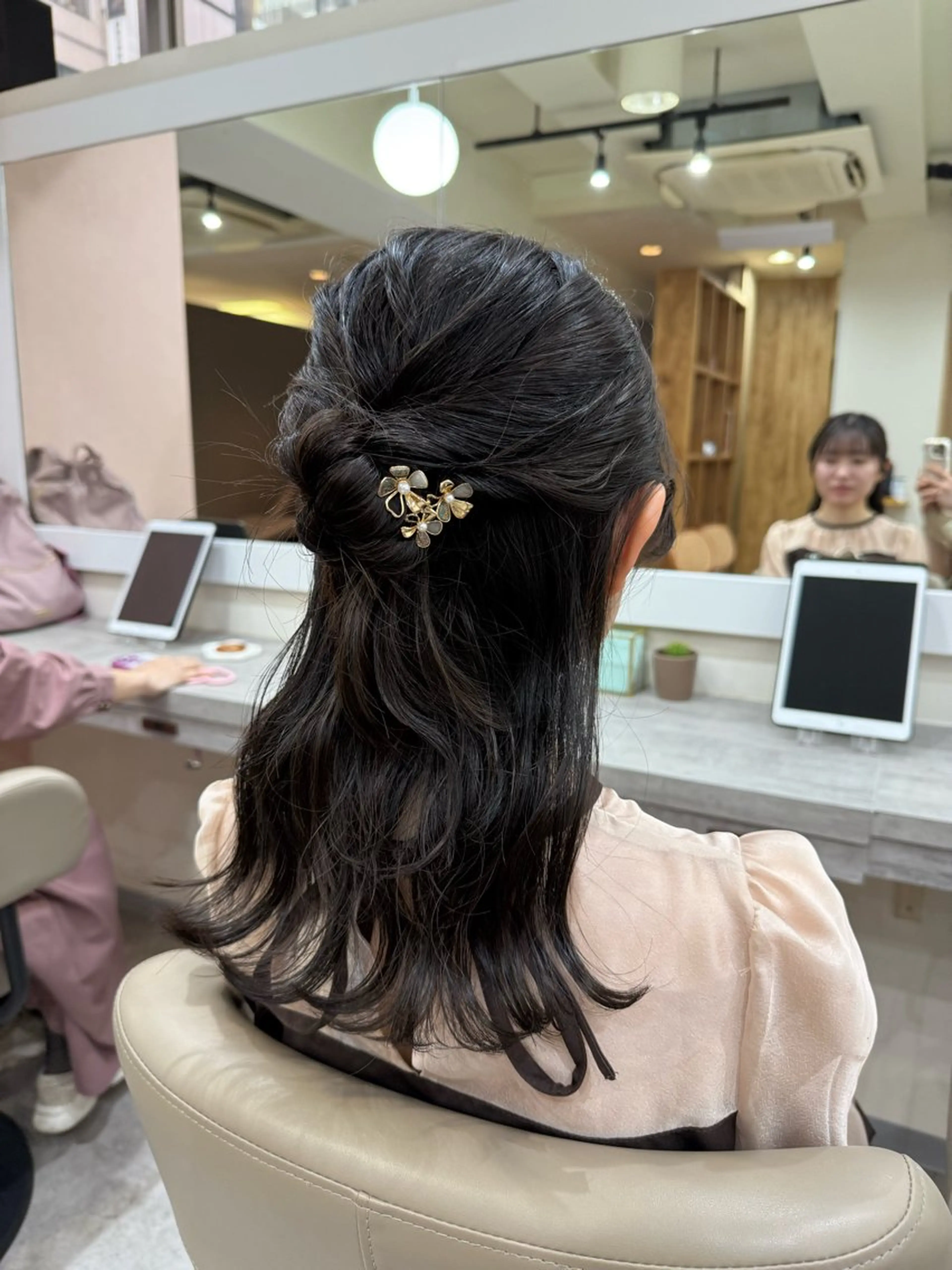 セミロング ヘアアレンジ ヘアセット 韓国風パーマ/ヘア セット/店長みづきのヘアスタイル