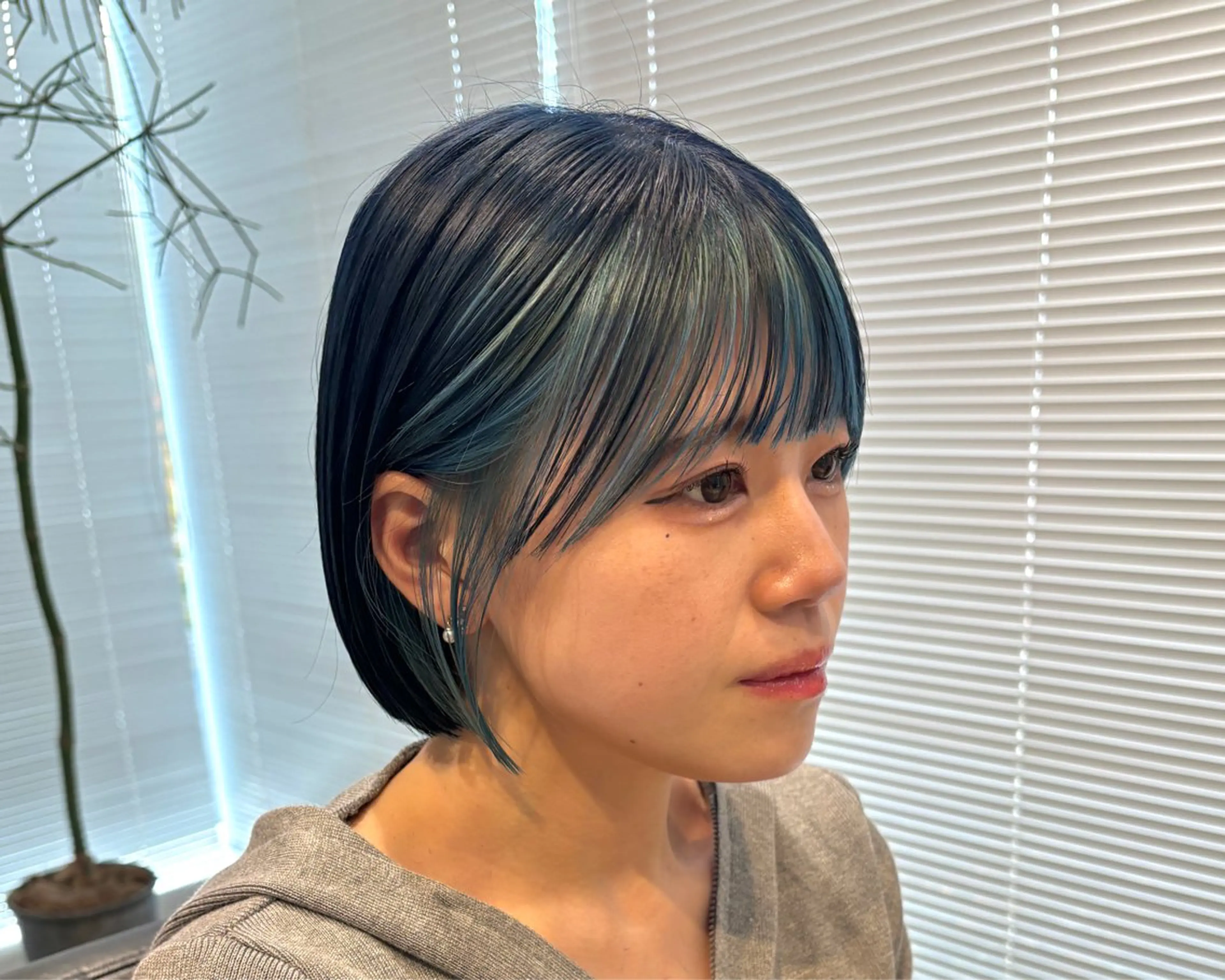 ショート カット ヘアカラー トリートメント Ayaka ／ショート／パーマのヘアスタイル