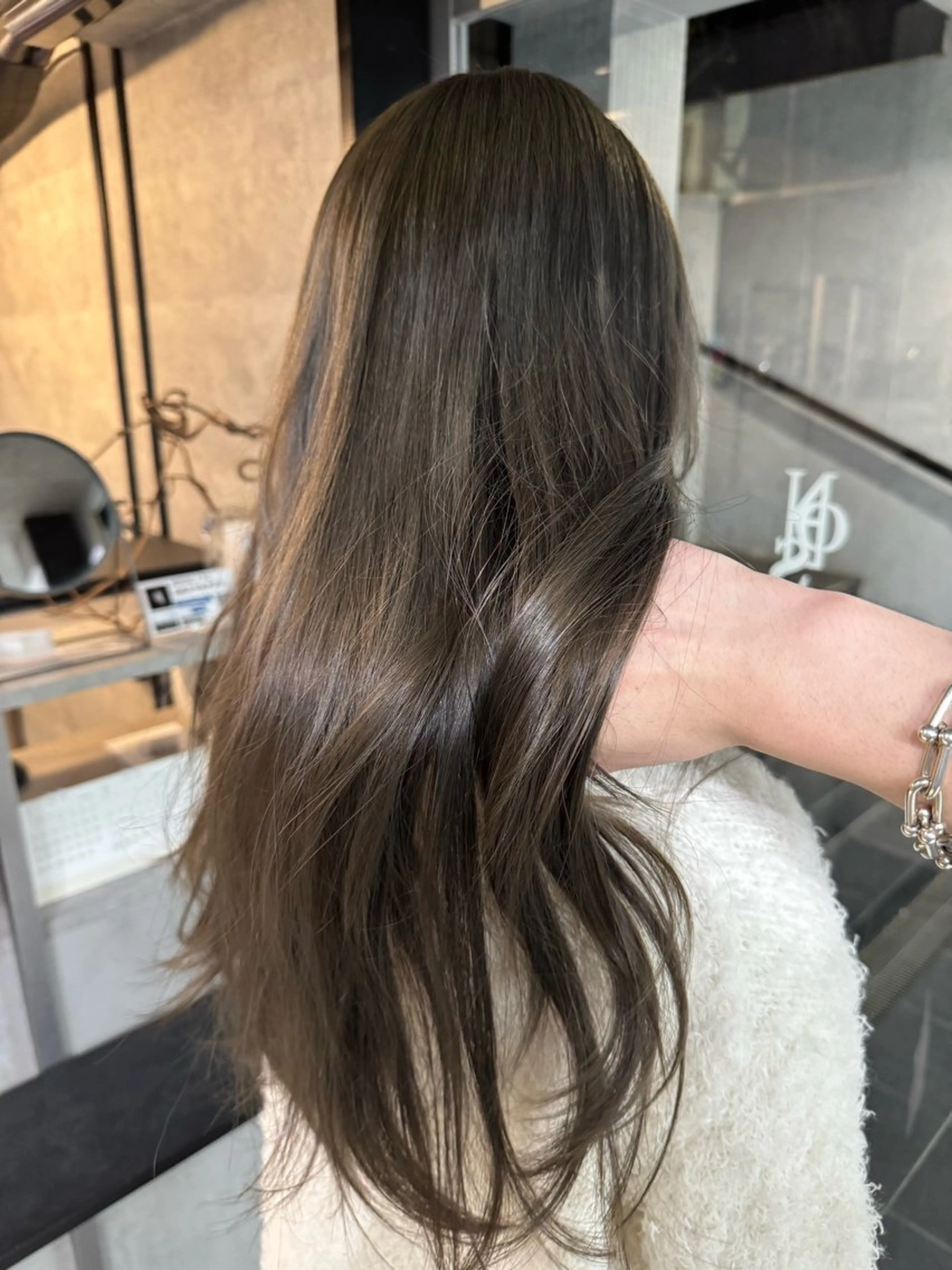 ロング カラー カット ヘアカラー トリートメント NOOS omotesando所属・あなたのお悩み改善" You"💚❤️💛のヘアスタイル