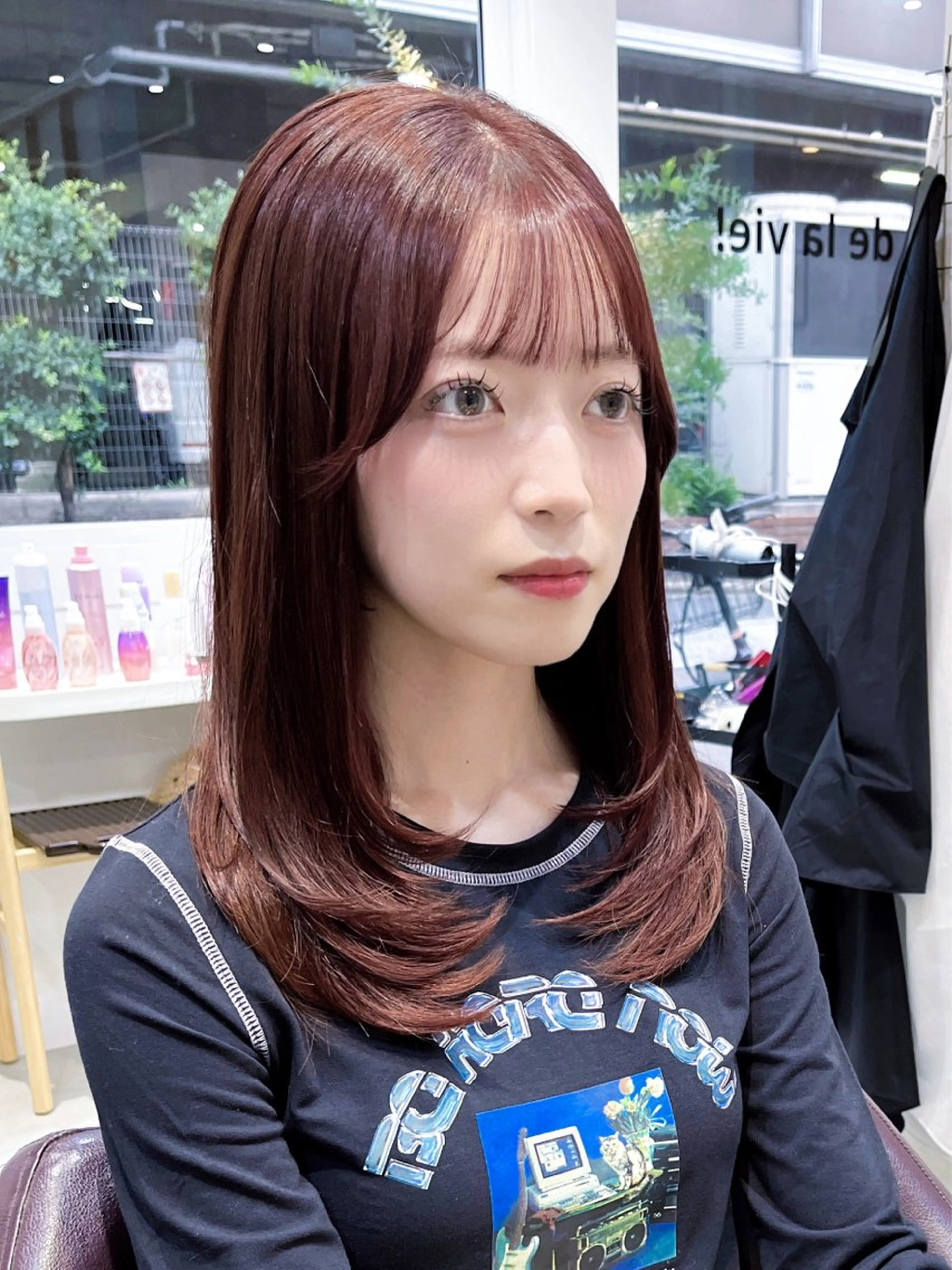 セミロング カラー ヘアカラー トリートメント 透明感カラー／韓国 レイヤーmomokaのヘアスタイル