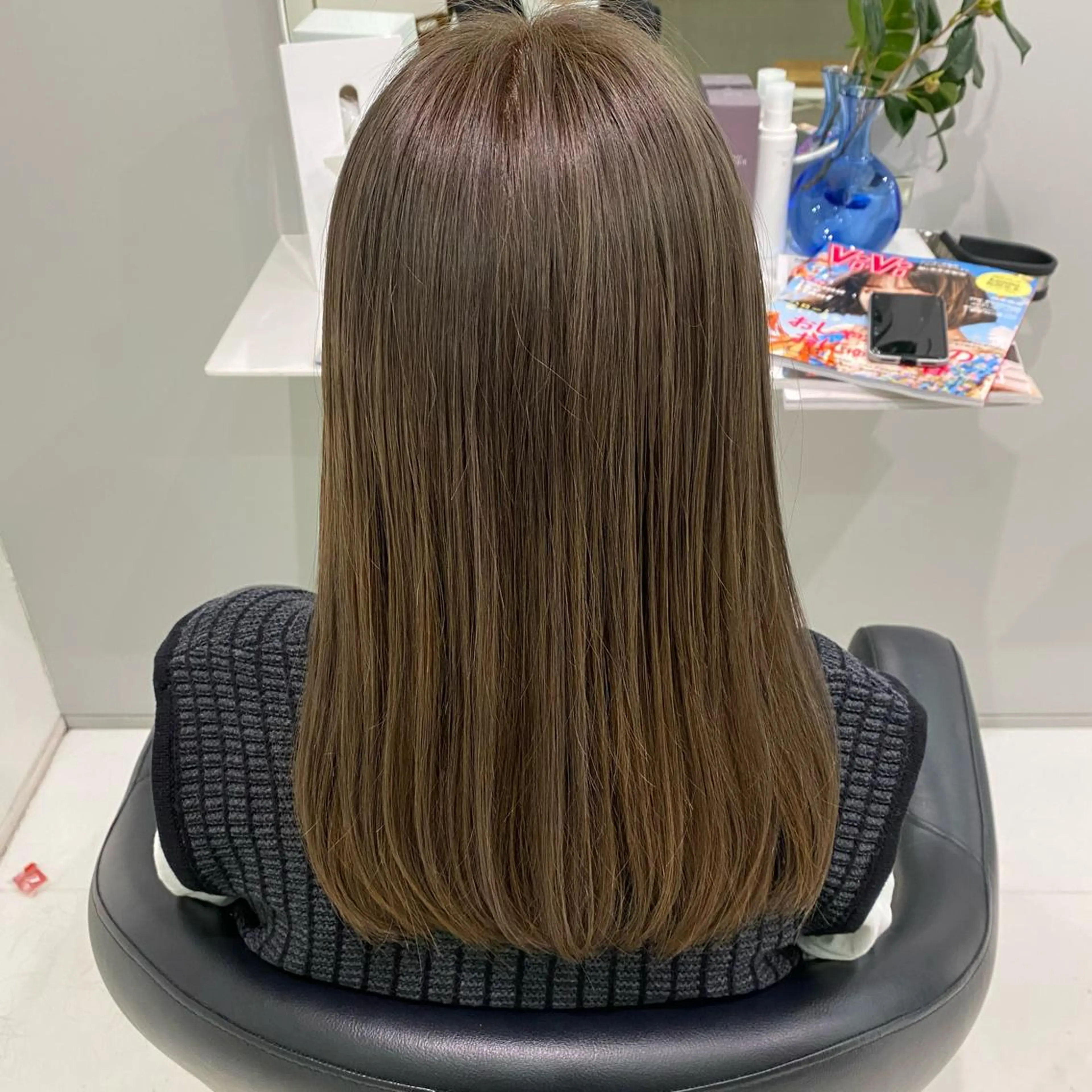 カラー ベージュカラー ブリーチ 透明感カラー ミルクティーベージュ ヘアカラー 【GUK】 🌻RINA🌻のヘアスタイル