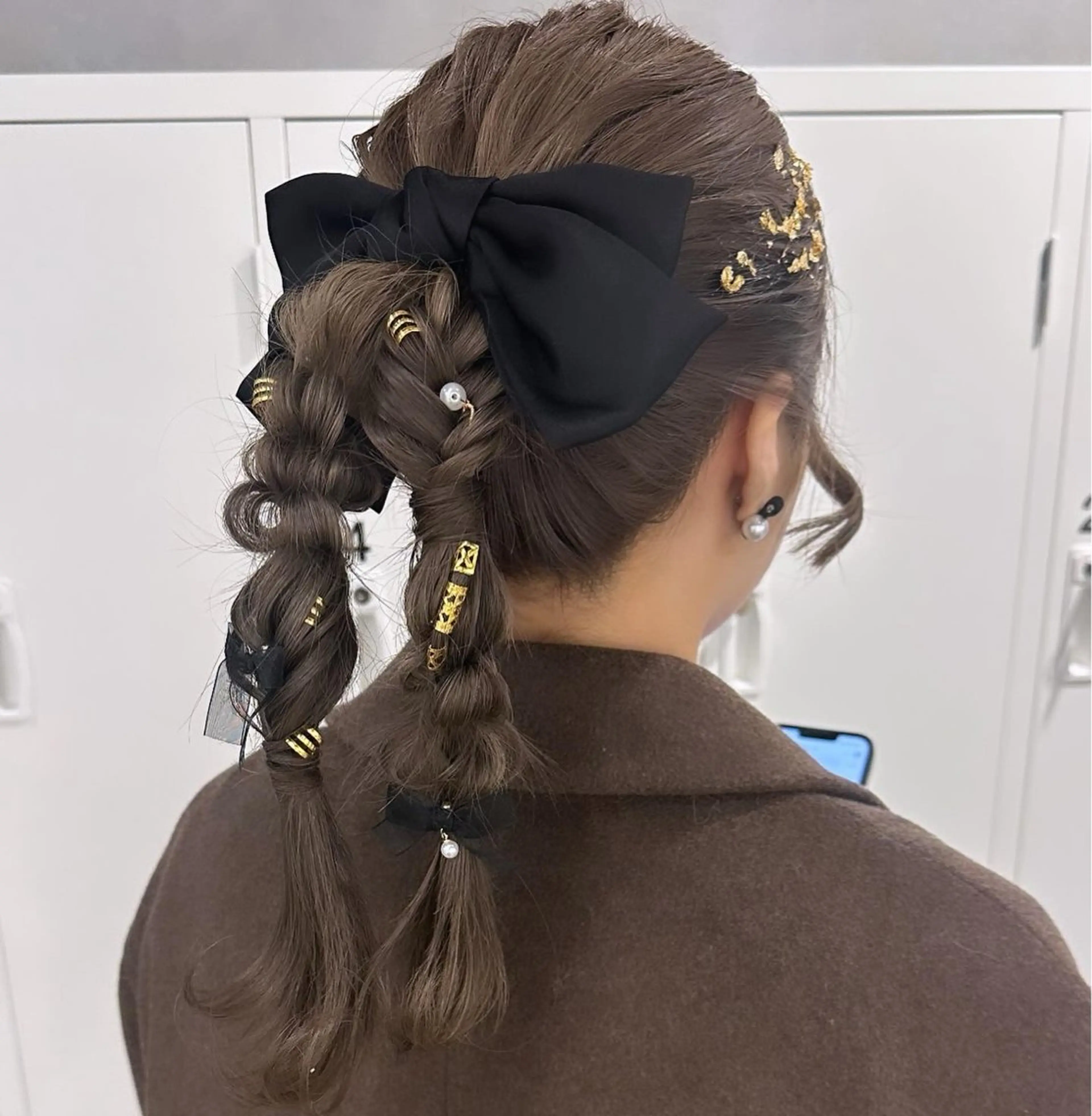 ミディアム ubu share salon所属・鈴村緋女／ヘアセット ／耳ツボジュエリーのその他イメージ