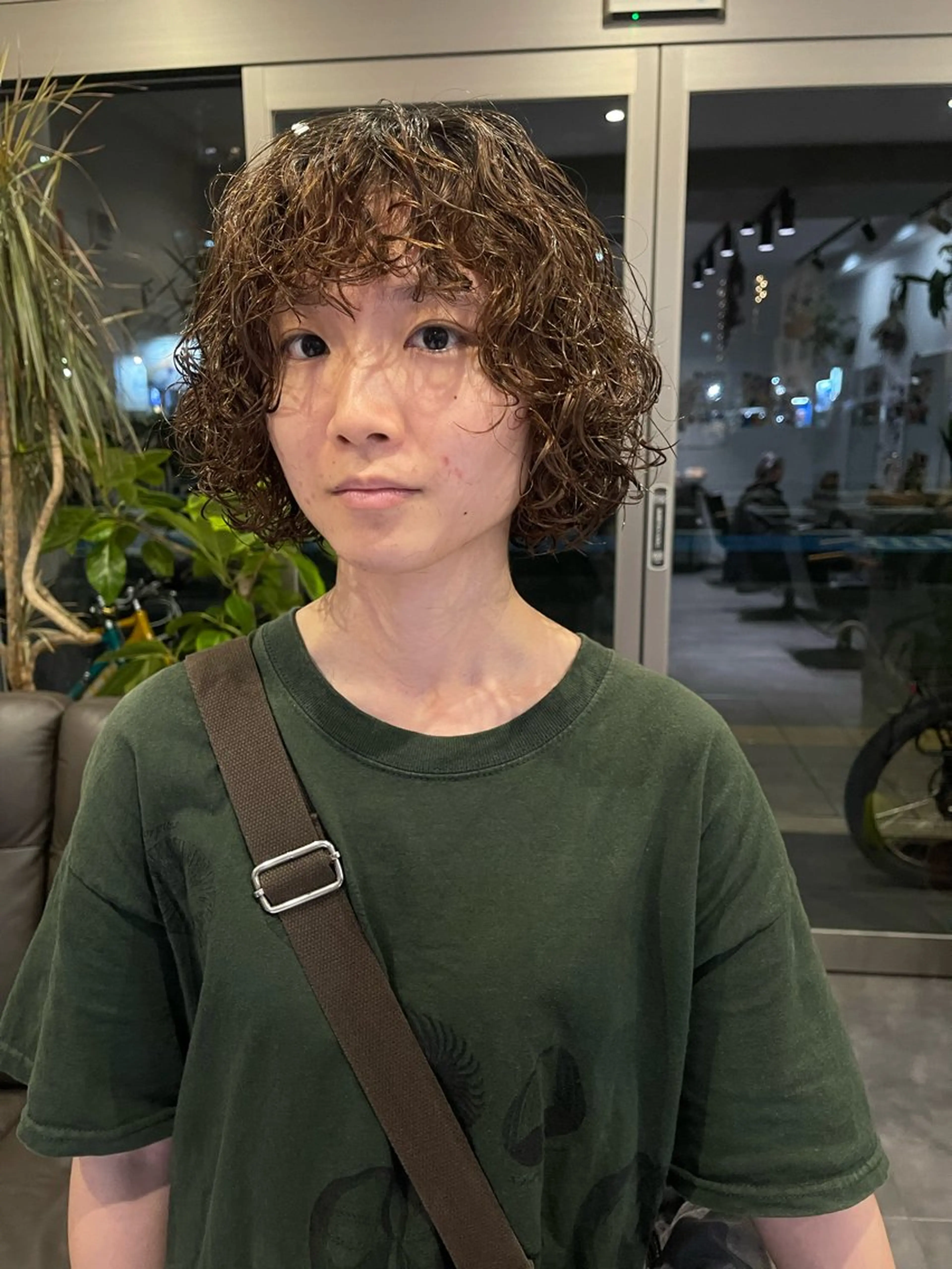 ミディアム パーマ ミディアムパーマ ボブ アトム/ウルフ パーマ/レイヤーのヘアスタイル