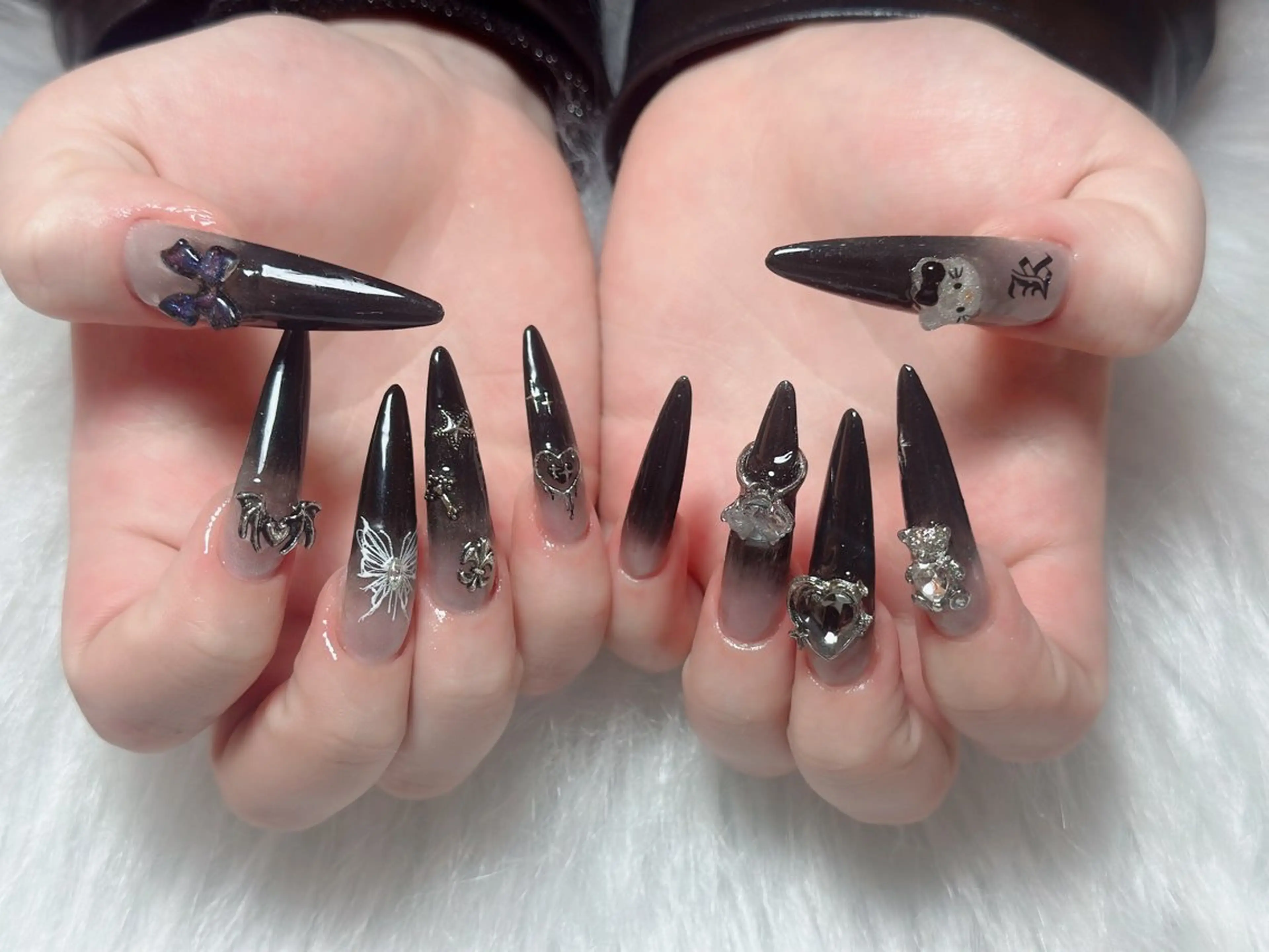 ネイル ロングネイル ハンドネイル Aimee Nail Studioのネイルデザイン