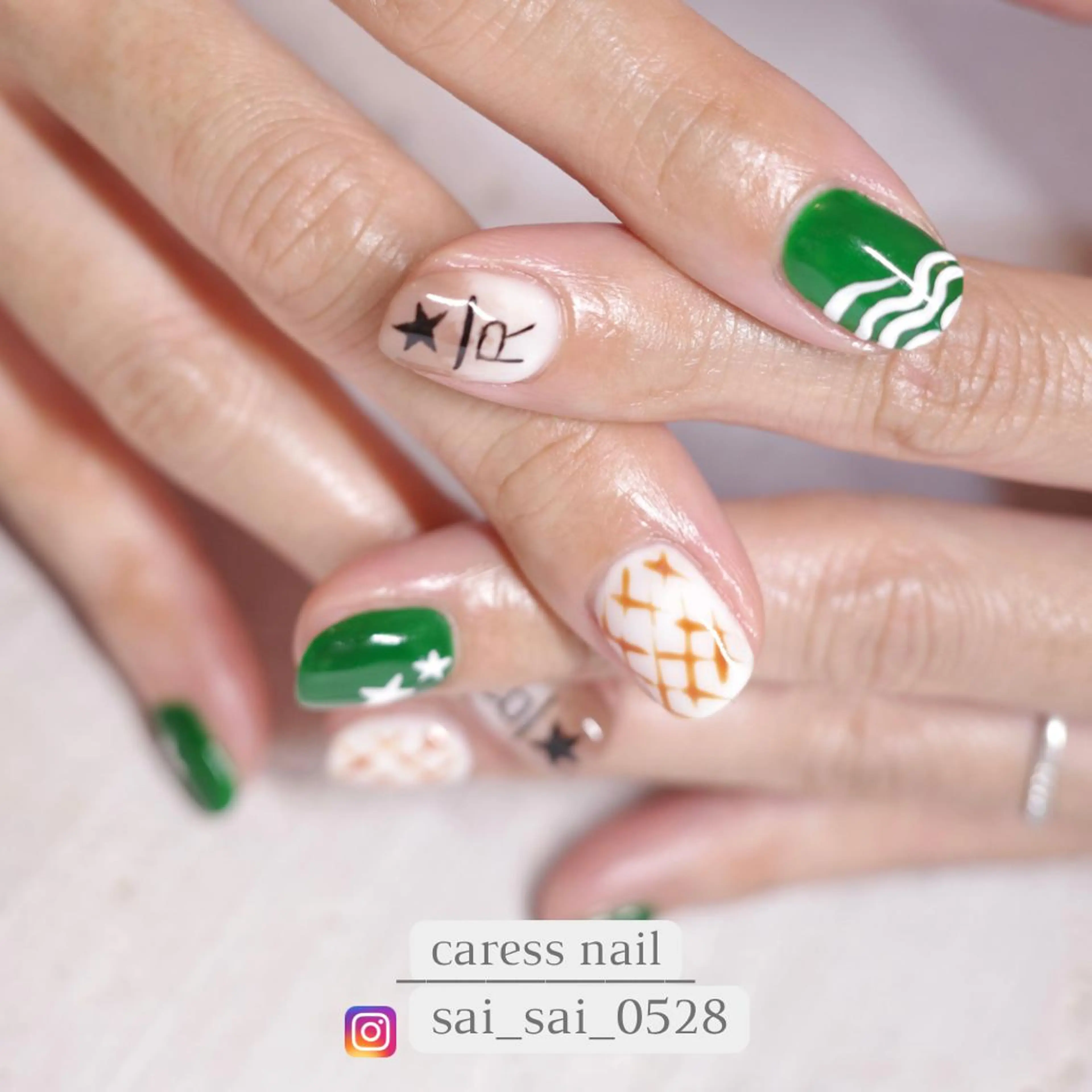 ネイル アートネイル ハンドネイル caress nail カレスネイル 代々木上原所属・カレスネイル さいのネイルデザイン