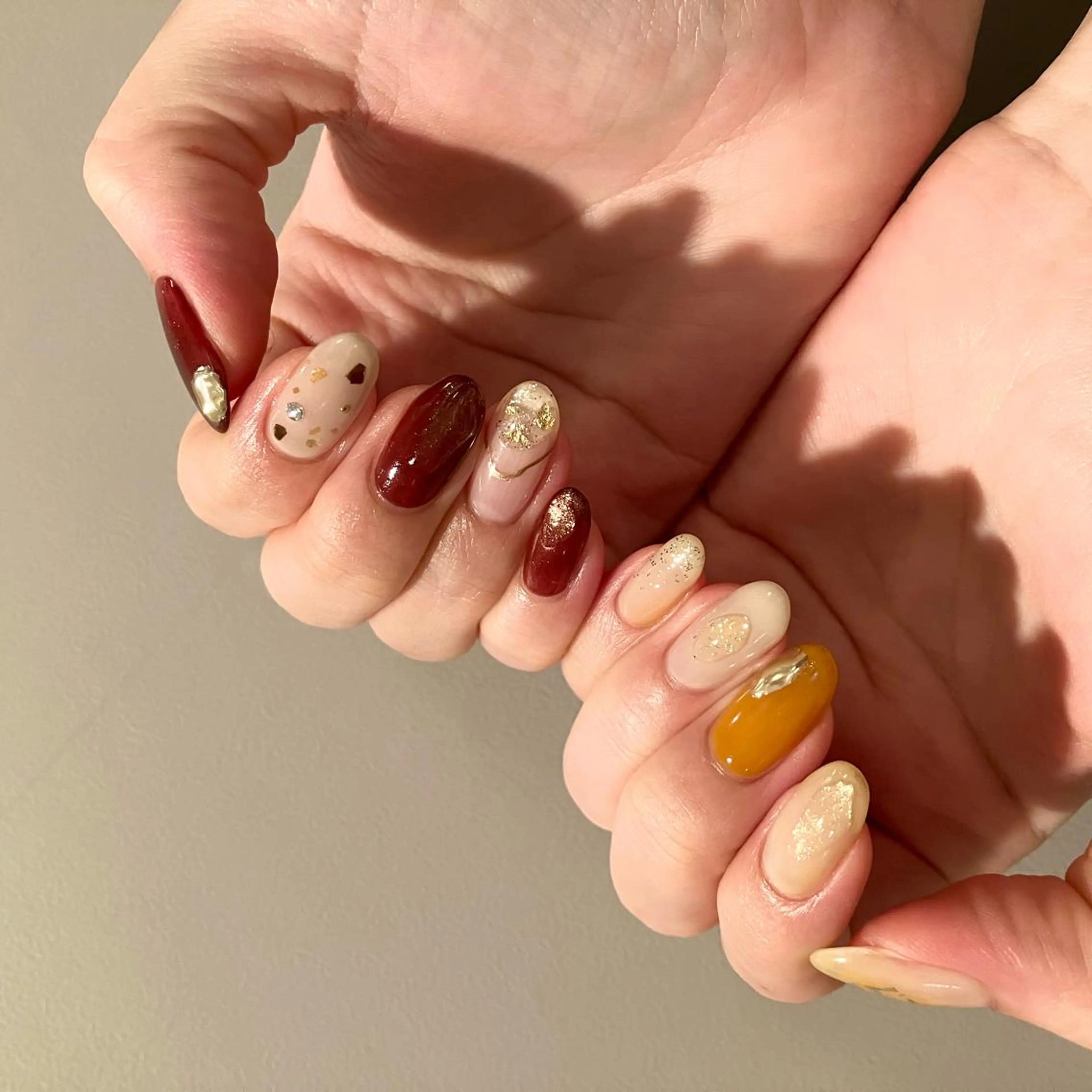 ネイル ハンドネイル ウシク ミユキのネイルデザイン