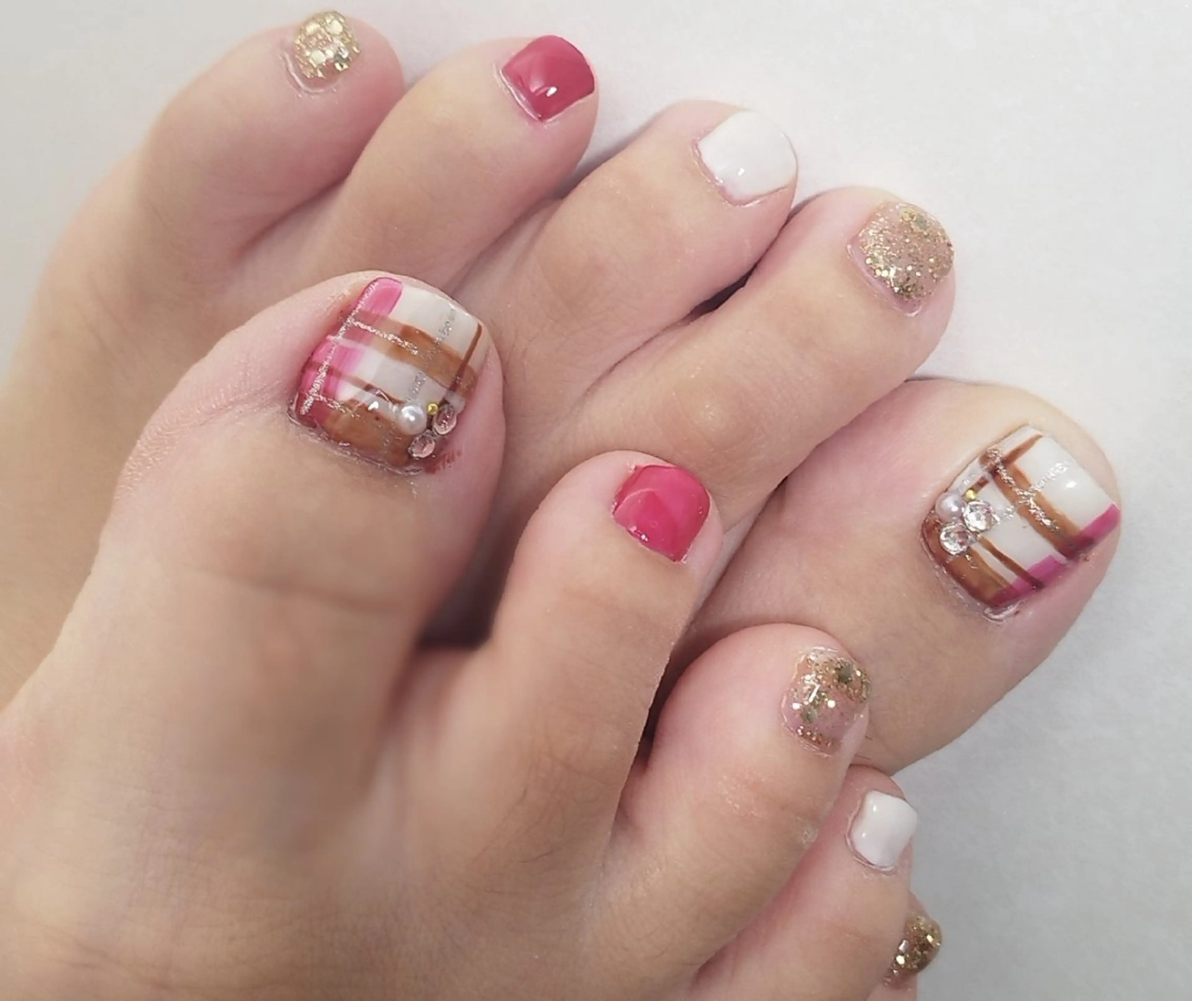 ネイル フットネイル 93 nailのネイルデザイン