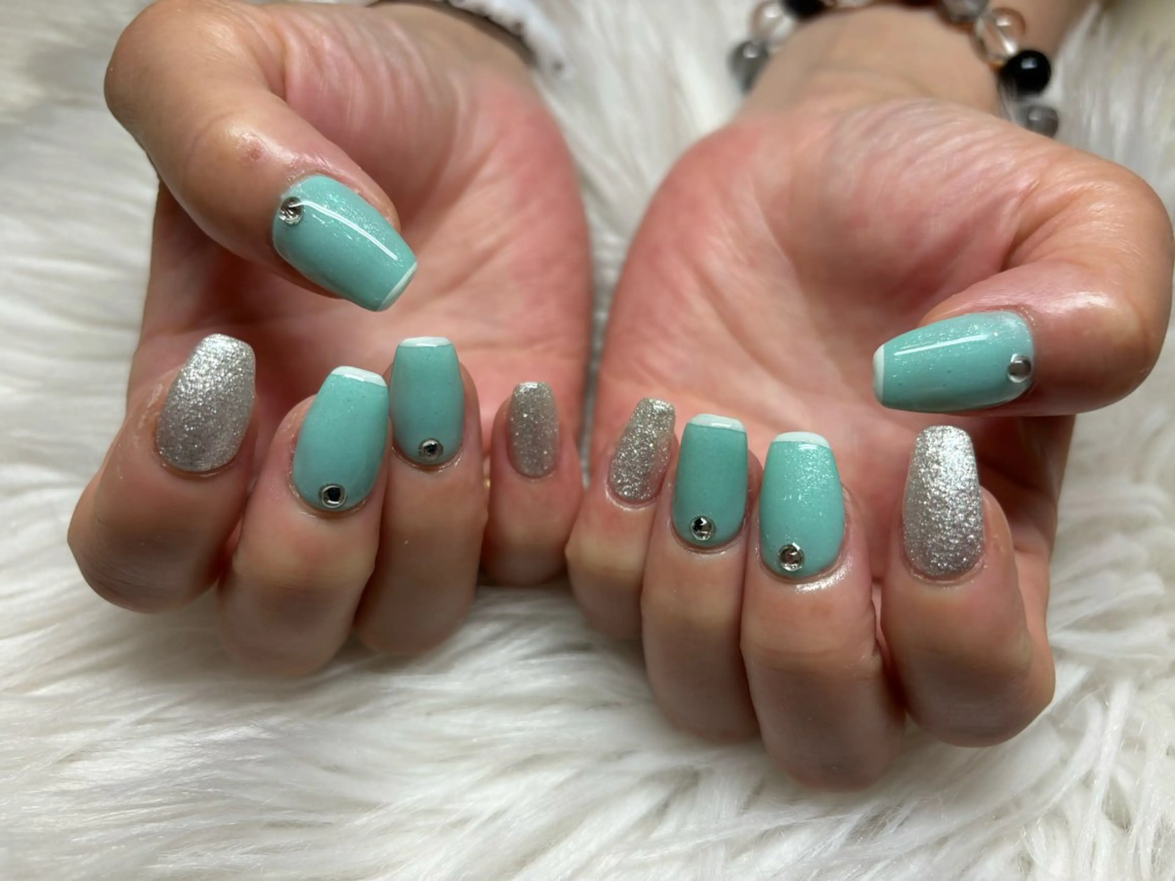 ネイル SOARE🤍 🤍のネイルデザイン