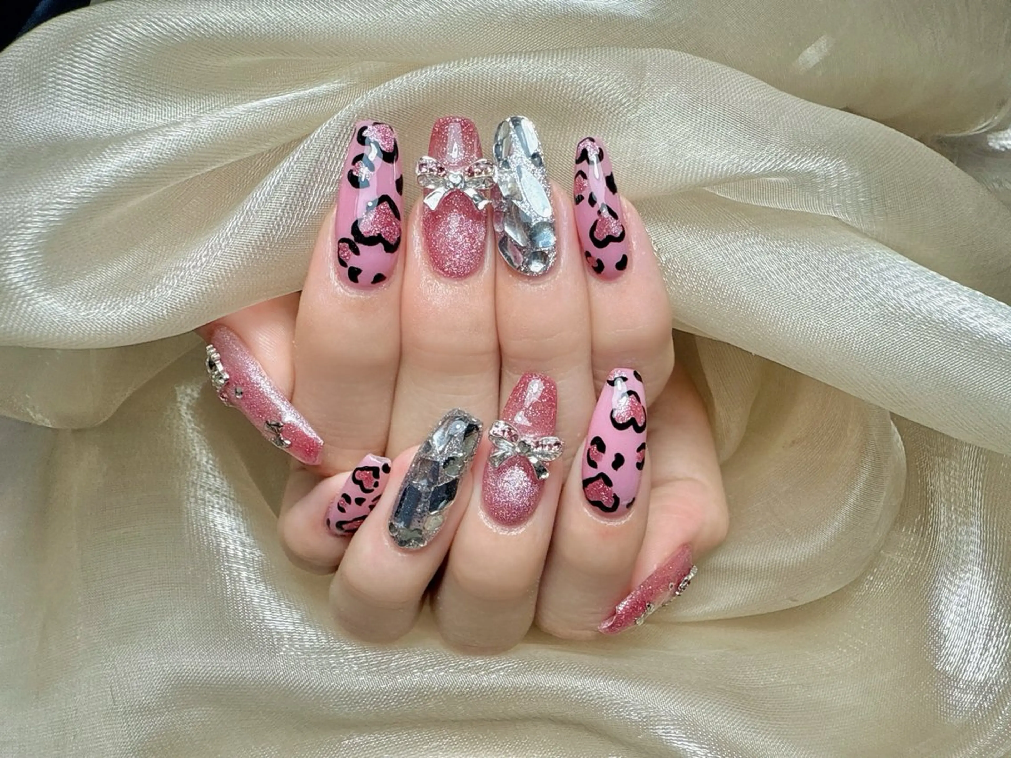 ネイル 持ち込み ハンドネイル ハンドケア L. Nailのネイルデザイン