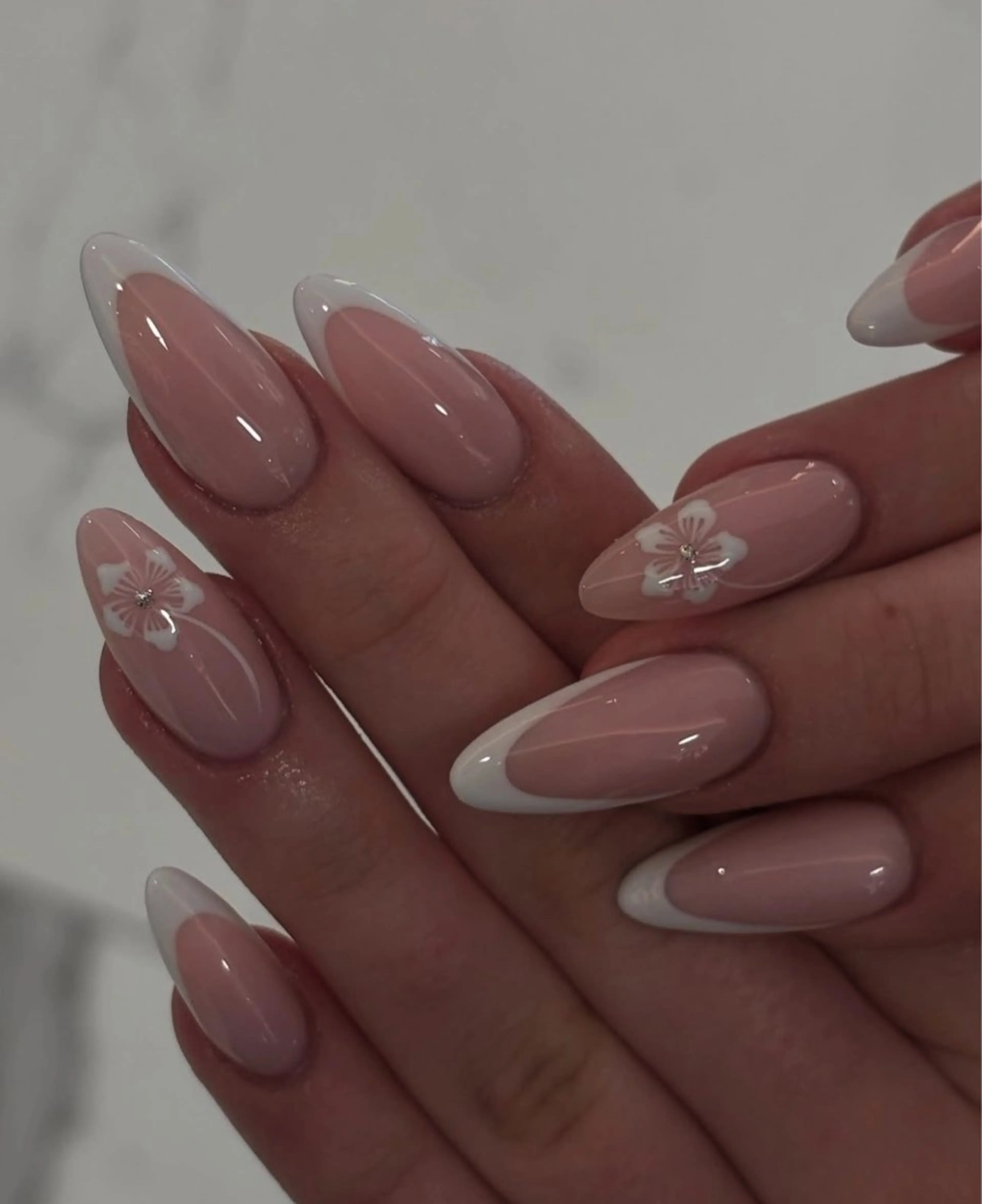 ネイル 韓国ネイル 持ち込み ニュアンスネイル ネイルチップ ハンドネイル TABI ANA.CHUOのネイルデザイン