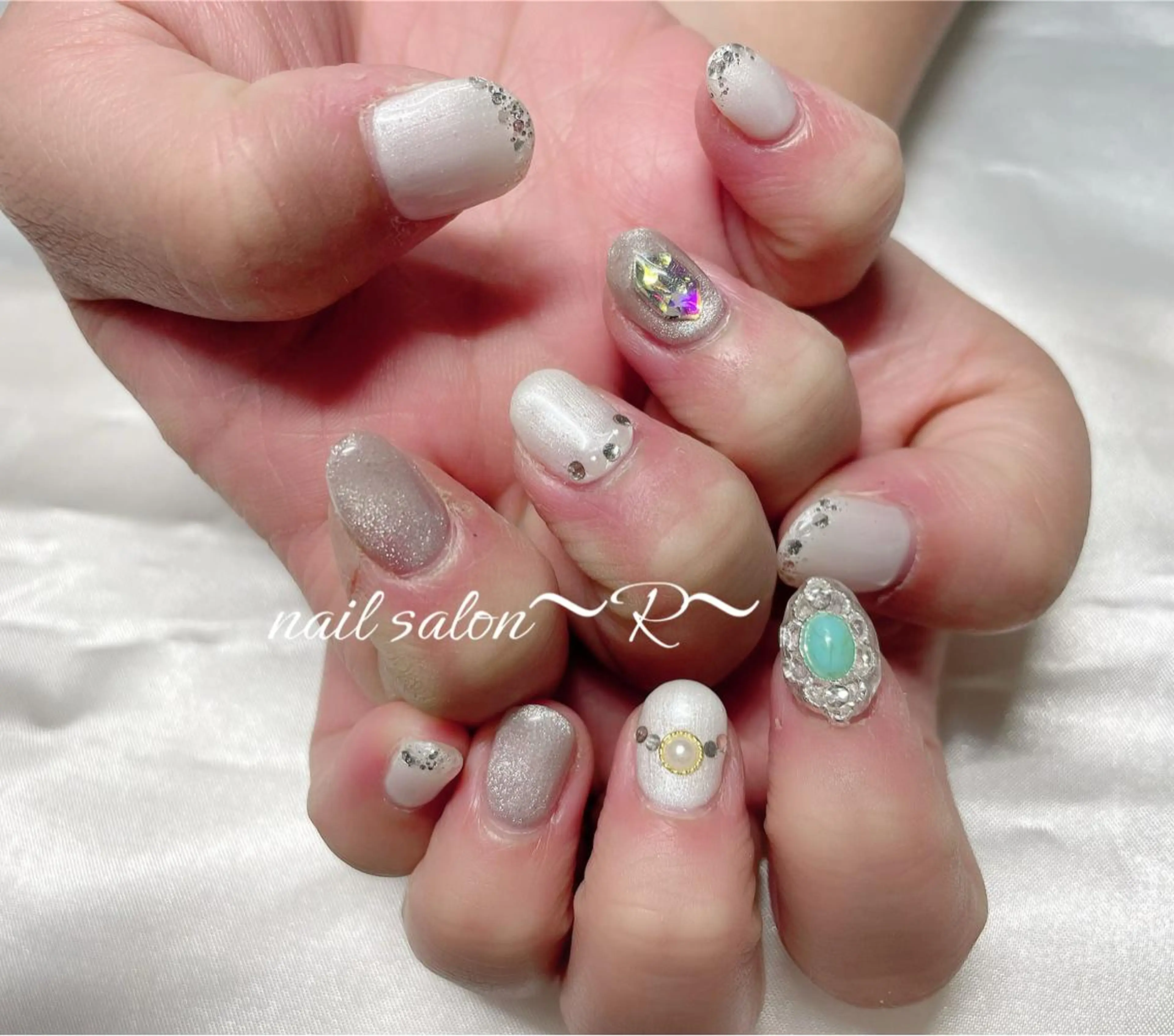 ネイル ブライダルネイル ハンドネイル 〜 R〜 プライベートサロンのネイルデザイン