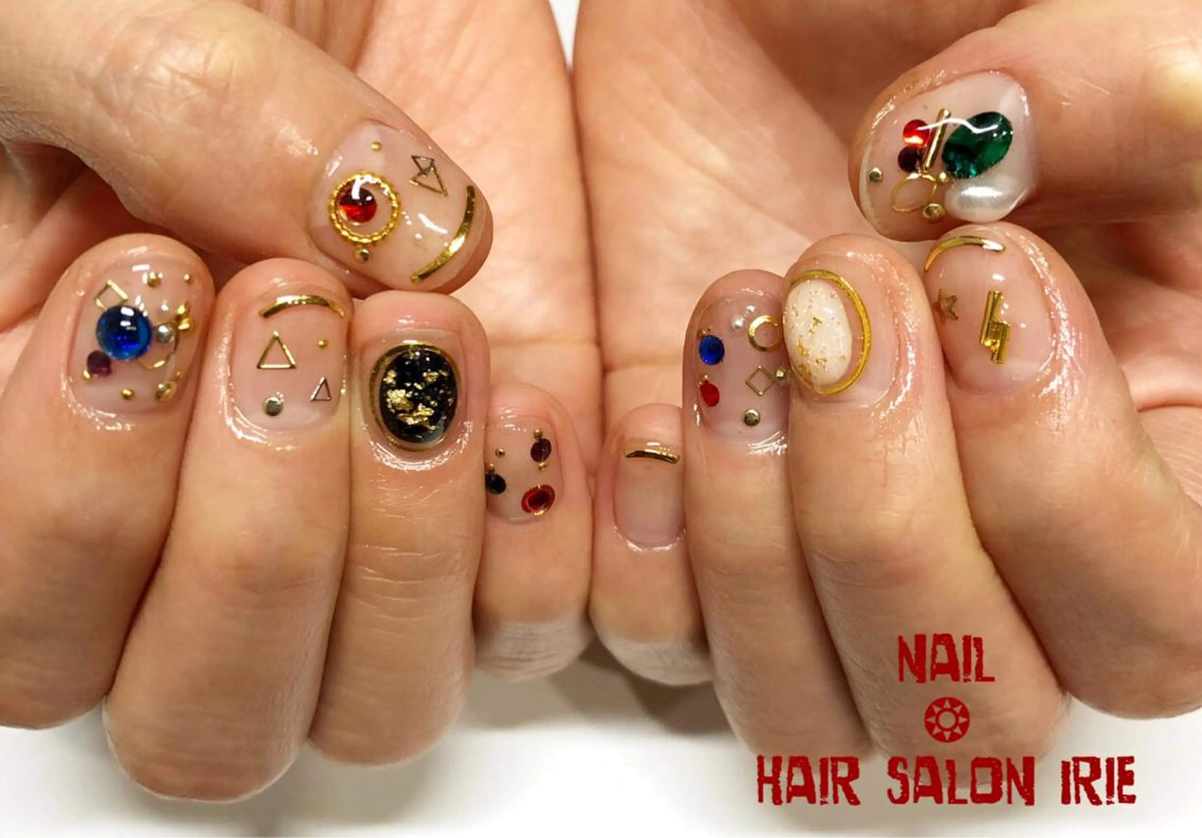 ネイル Hair salon Irie所属・與儀 知佳のネイルデザイン